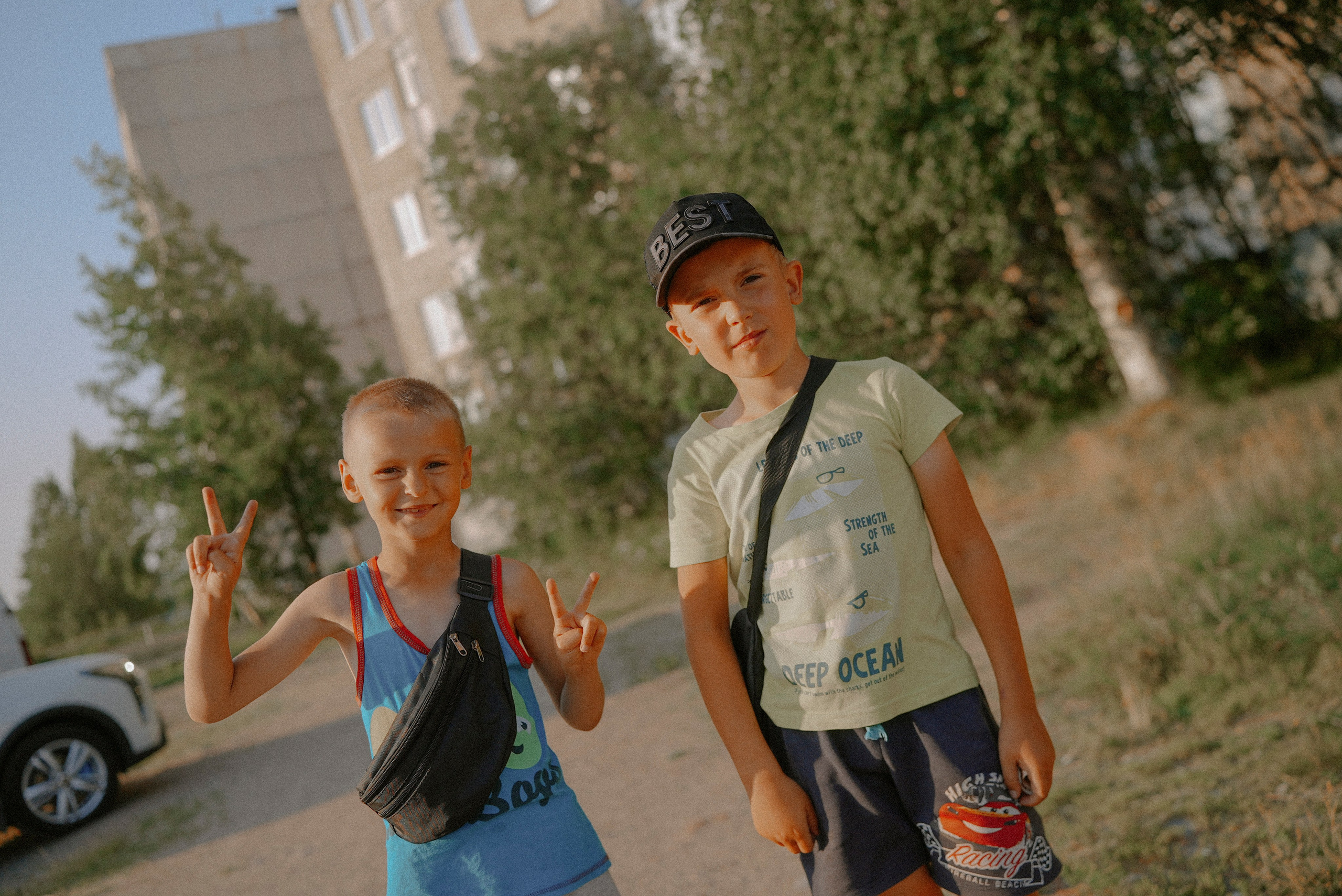 2025. Стрит-фотография, полная абсурда, идиотизма и красоты