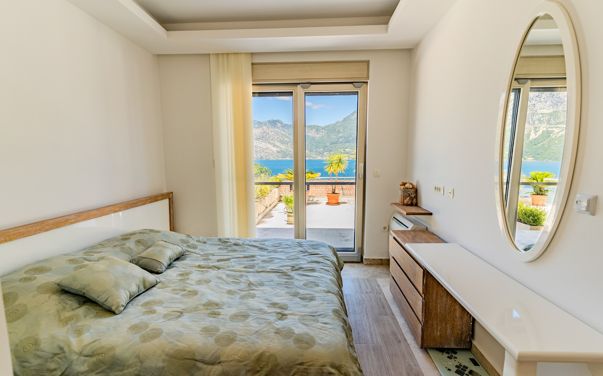 HOTEL / APARTMENTS / SPA. PHOTOGRAPHER|VIDEOGRAPHER MONTENEGRO