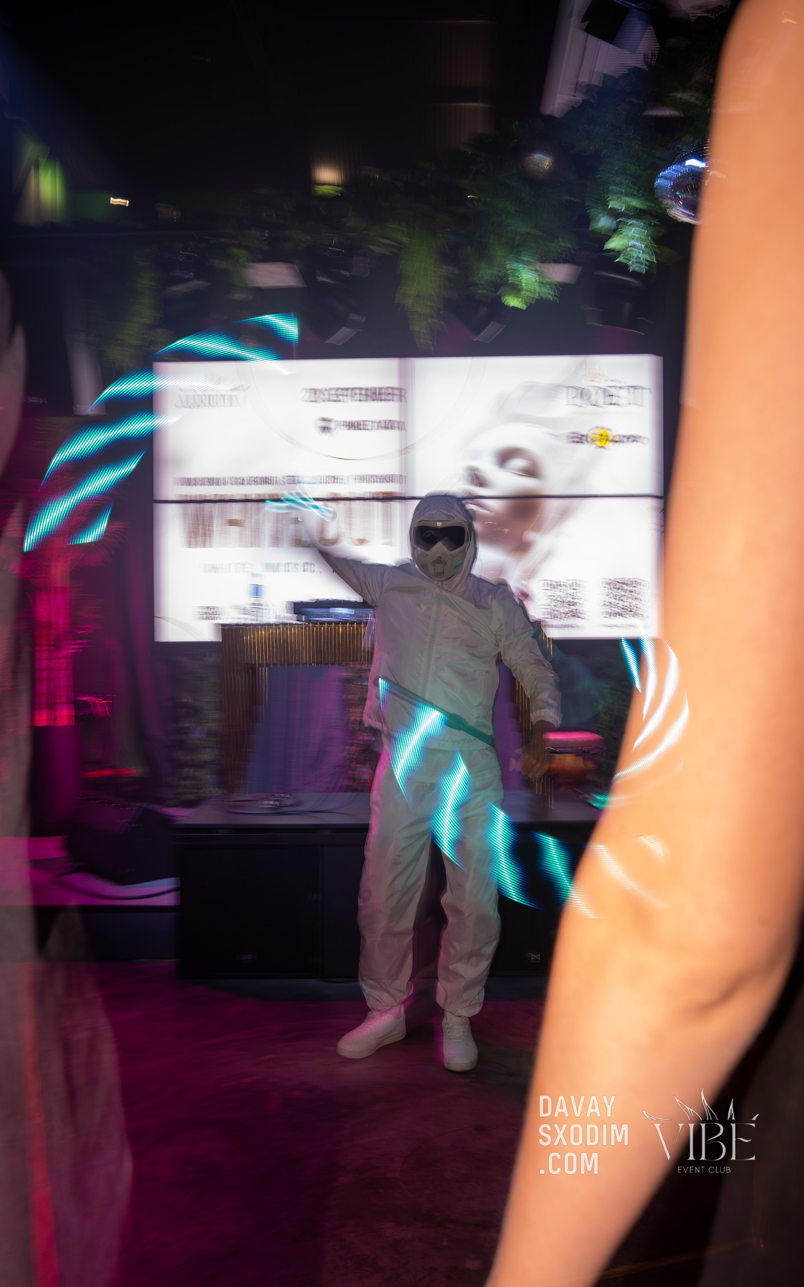 Вечеринка White Out | Фоторепортаж | Видеорепортаж | Афиша | DAVAYSXODIM.com PHUKET. АФИША|ФОТОРЕПОРТАЖИ|ИВЕНТЫ|ПХУКЕТ