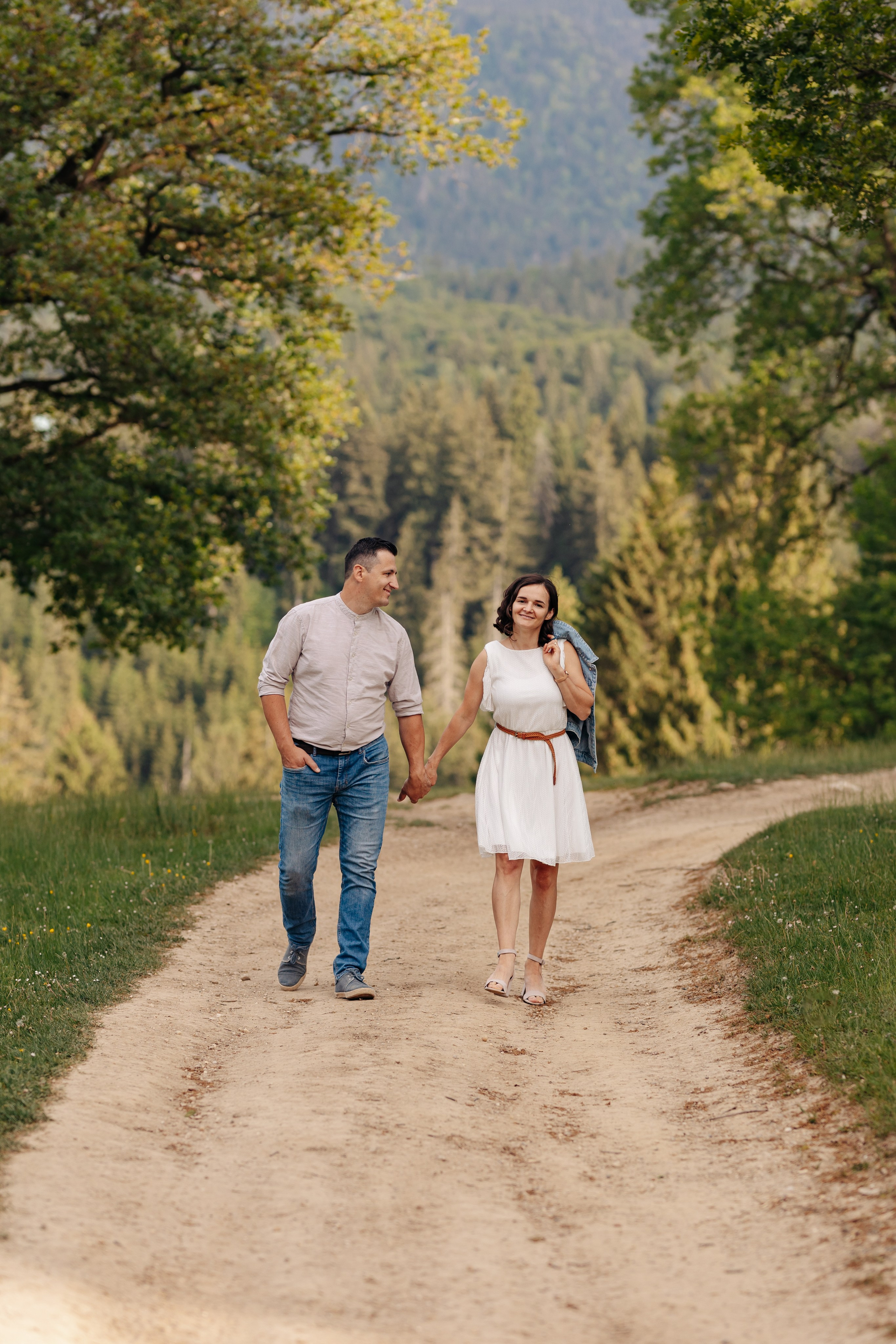 Familia Hudea. Cristina Andronache fotograf Brașov fotograf de familie fotograf de nunta Brașov