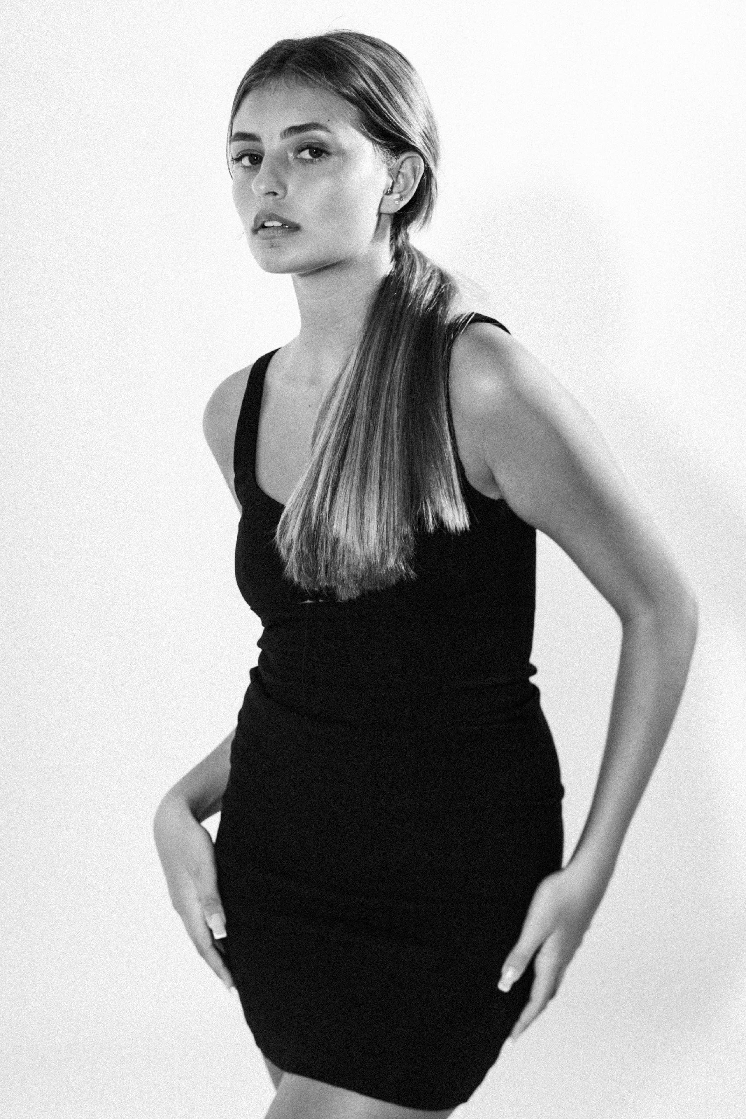 Lee-Ann. Mariya Masha Sharf — photographer based in Tel-Aviv