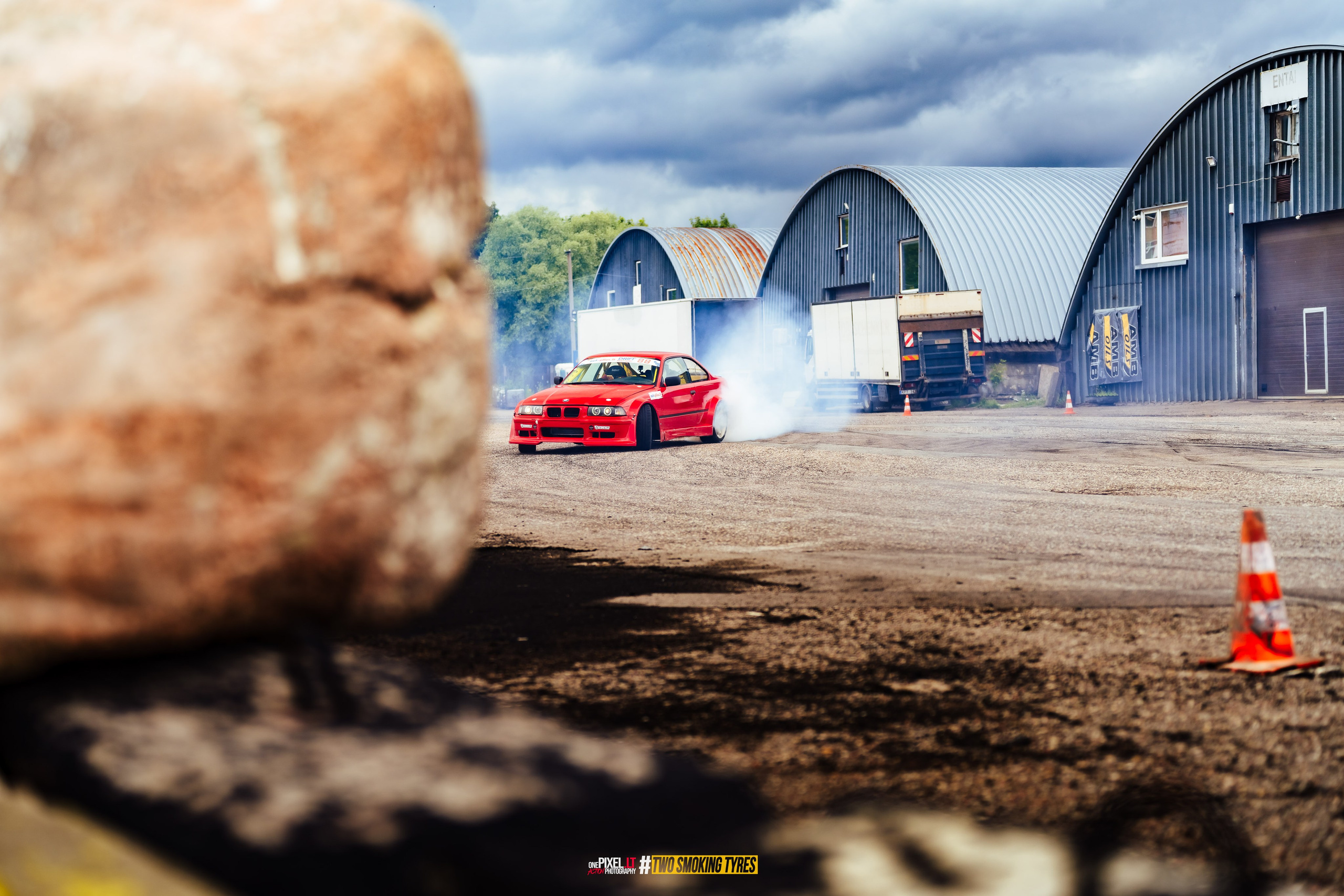 Side to Side #DRIFTDAY. OnePIXEL