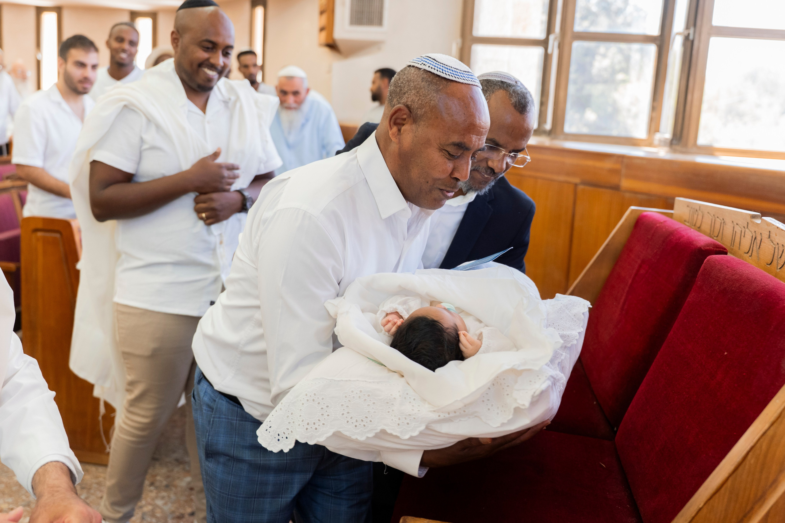 משפחת סלומון. יוסף מזרחי צילום חתונה, ברית וזוגיות. צלם מקצועי שאוהב להוציא אתכם הכי יפים ברגעים הכי מרגשים