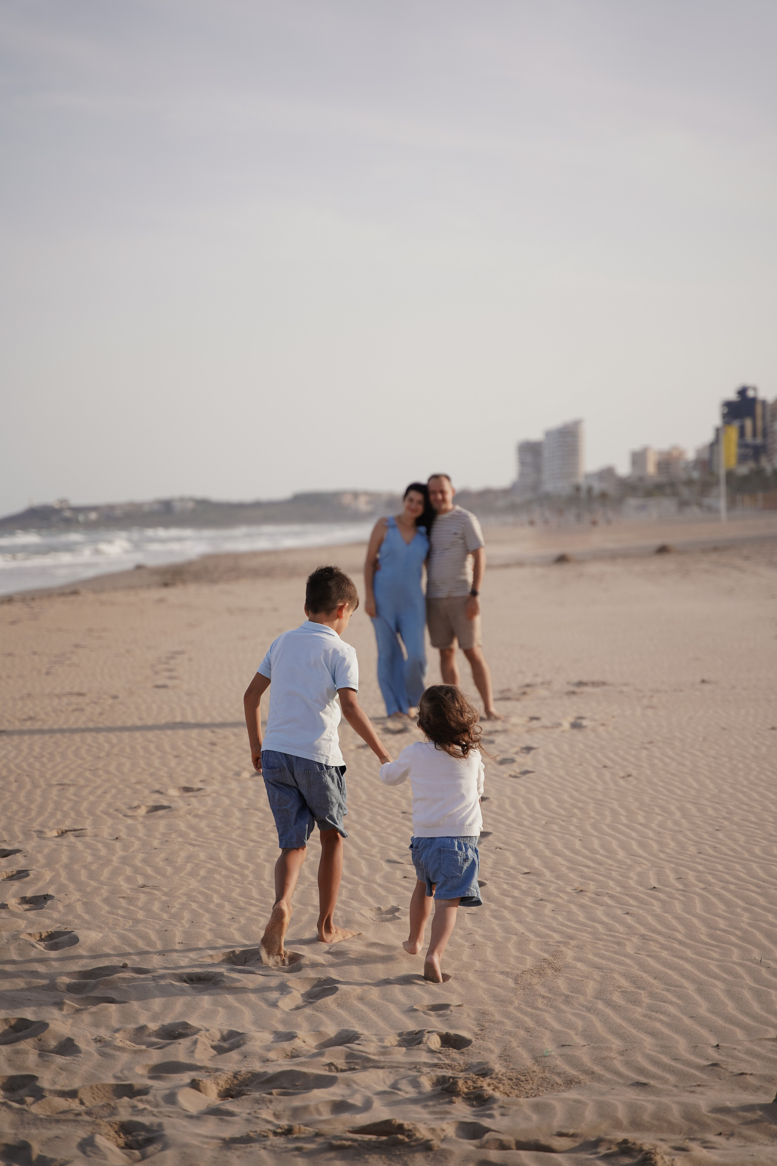 Familia. Fotografo familiar, bodas, reportaje Diana Memetova Alicante, Benidorm