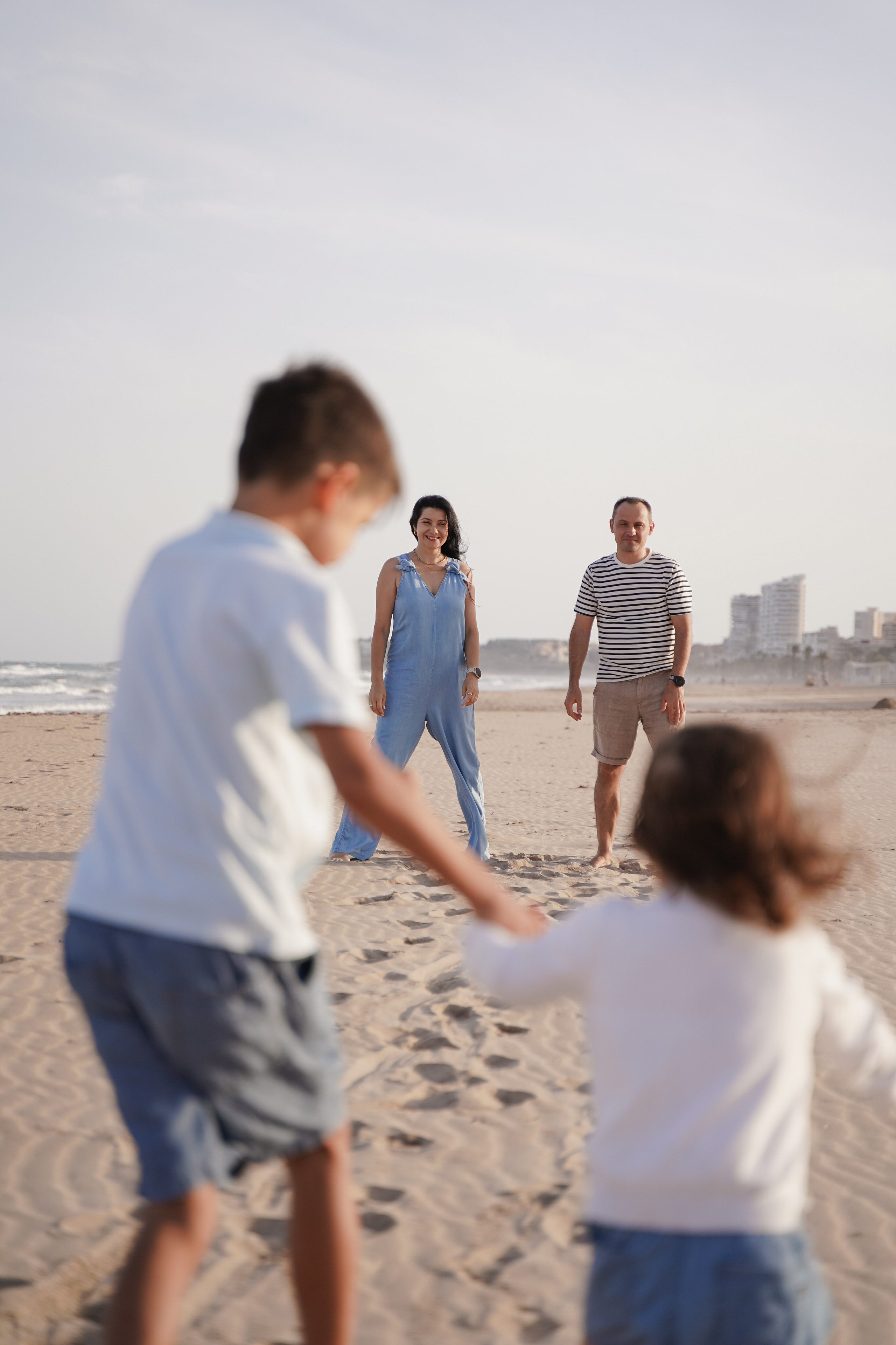 Familia. Fotografo familiar, bodas, reportaje Diana Memetova Alicante, Benidorm