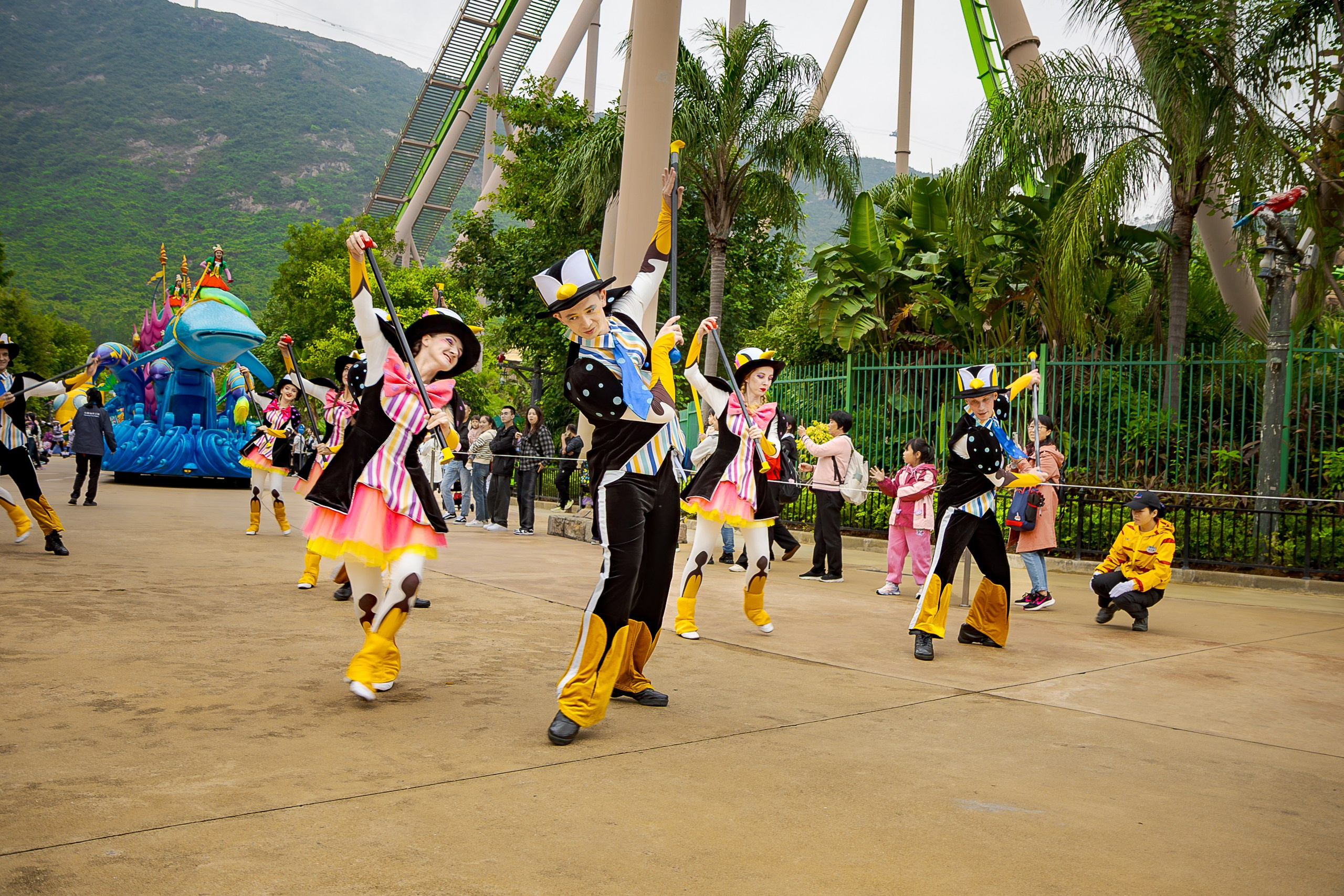 Дневной парад новогодняя версия