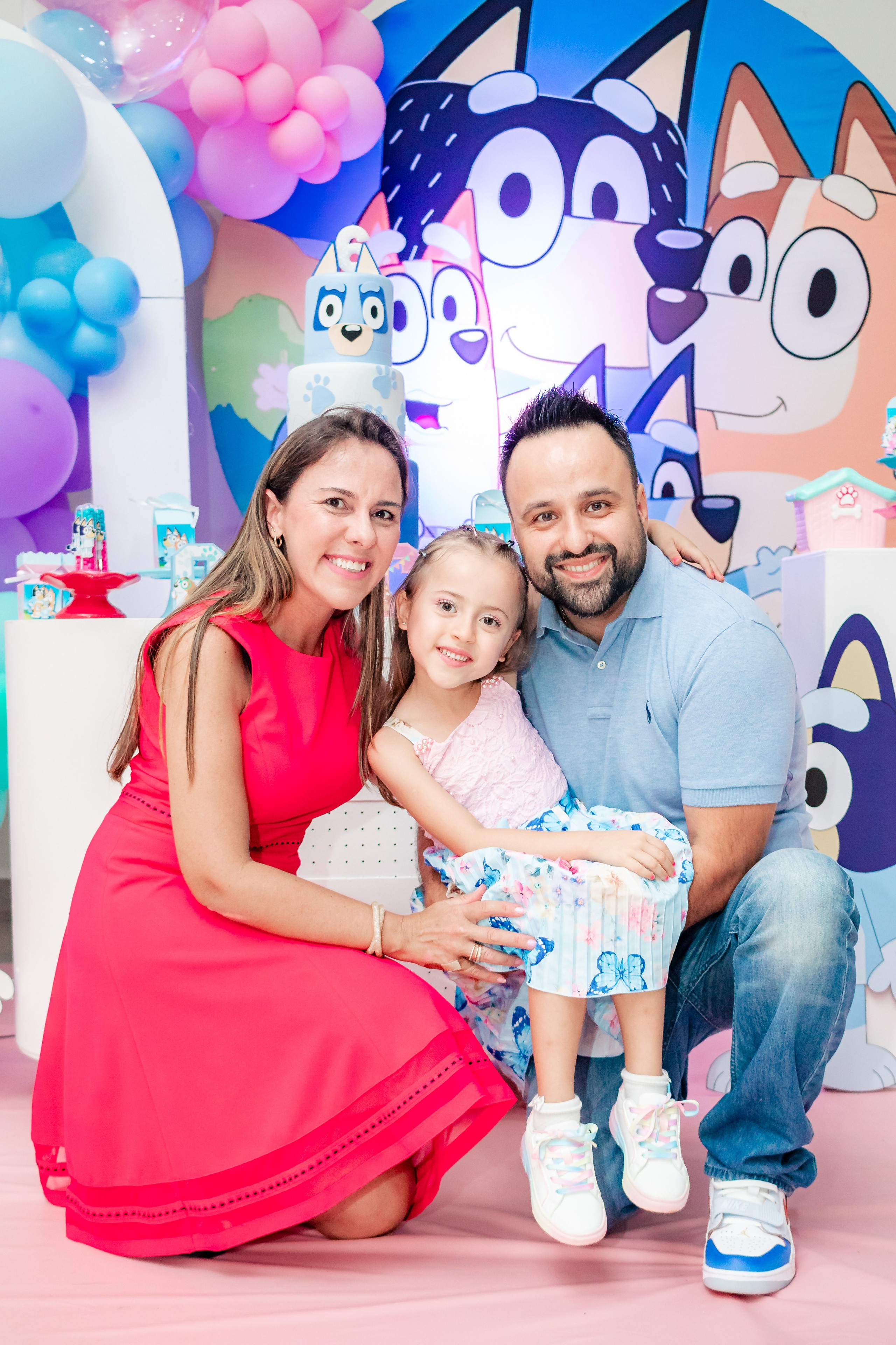 Alice — Aniversário 6 anos. Principal