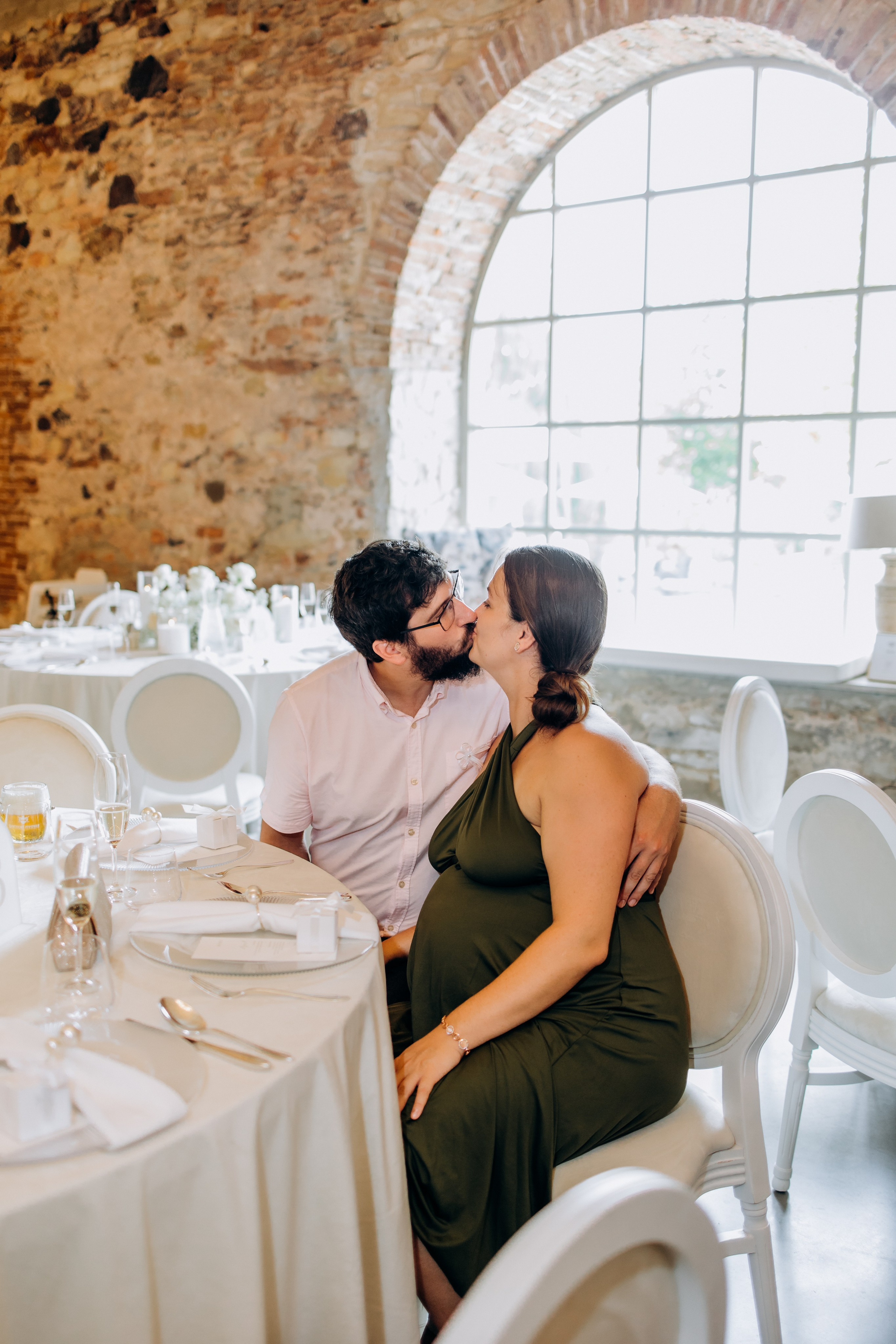 Wedding moments at Na Kmine