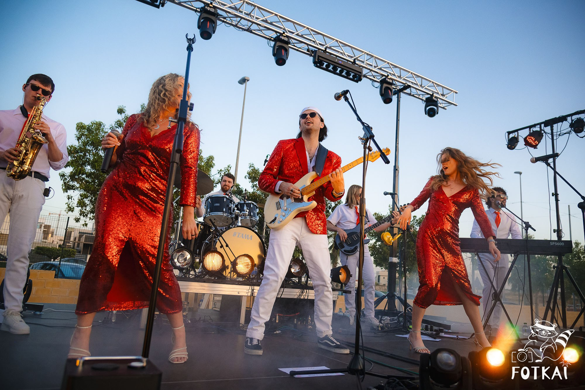 Good Times, tributo a Nile Rodgers & Chic en Benijófar — Fotos del evento 2026 | FOTKAI