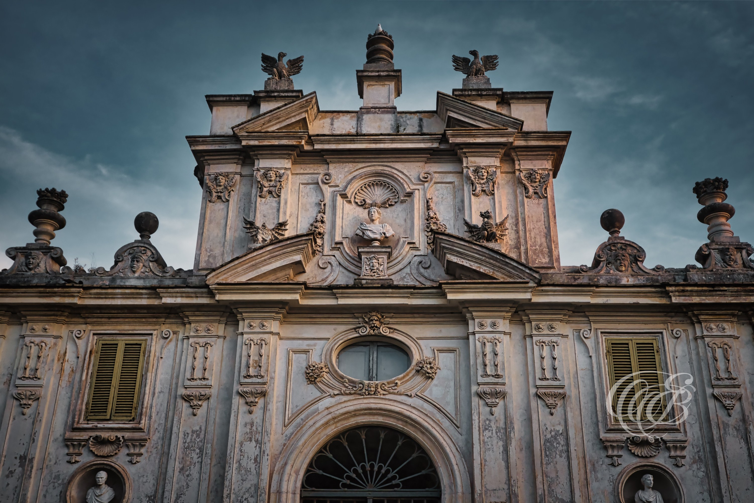 Rome Italy - Villa Borghese at Sunset - Eduardo Bartoli Fine Art Photography - Fine art photograph of a Villa Borghese facade at sunset in Rome, Italy – photography by Eduardo Bartoli.