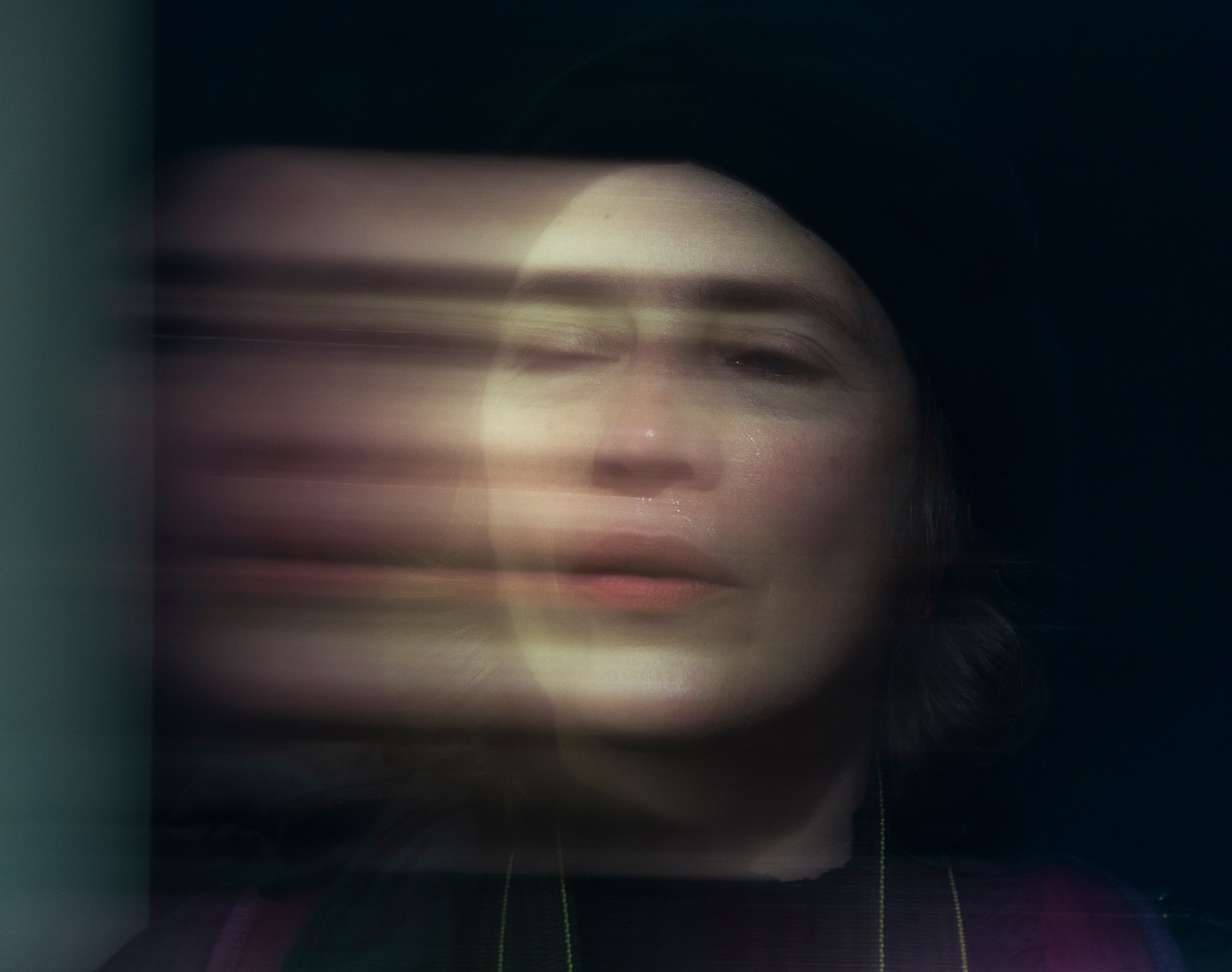 Creative colorful portraits. Éclat Photos. Exclusive portrait photography service