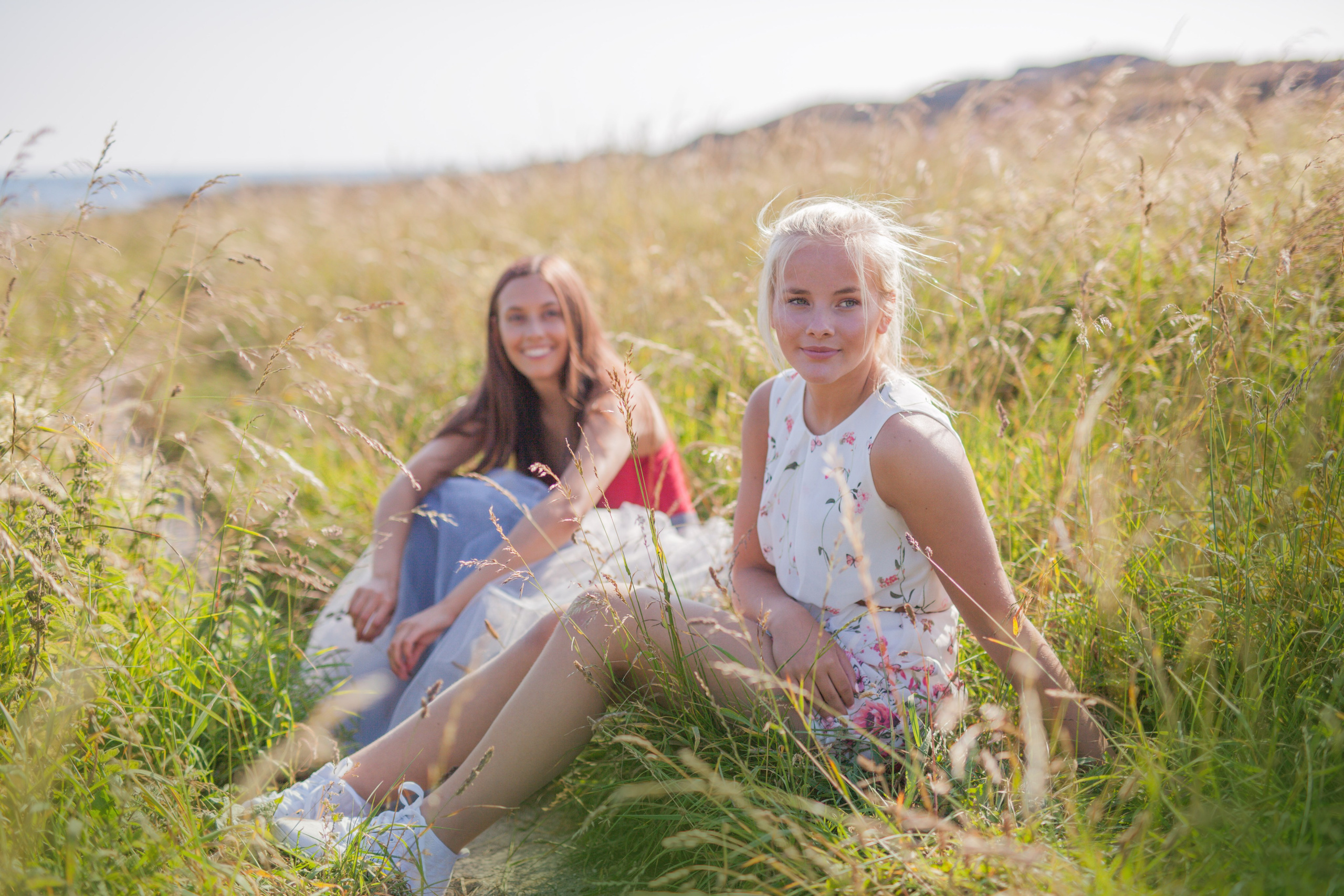 Norwegian coast. Family and real state photographer in Haugesund Dina Vikra