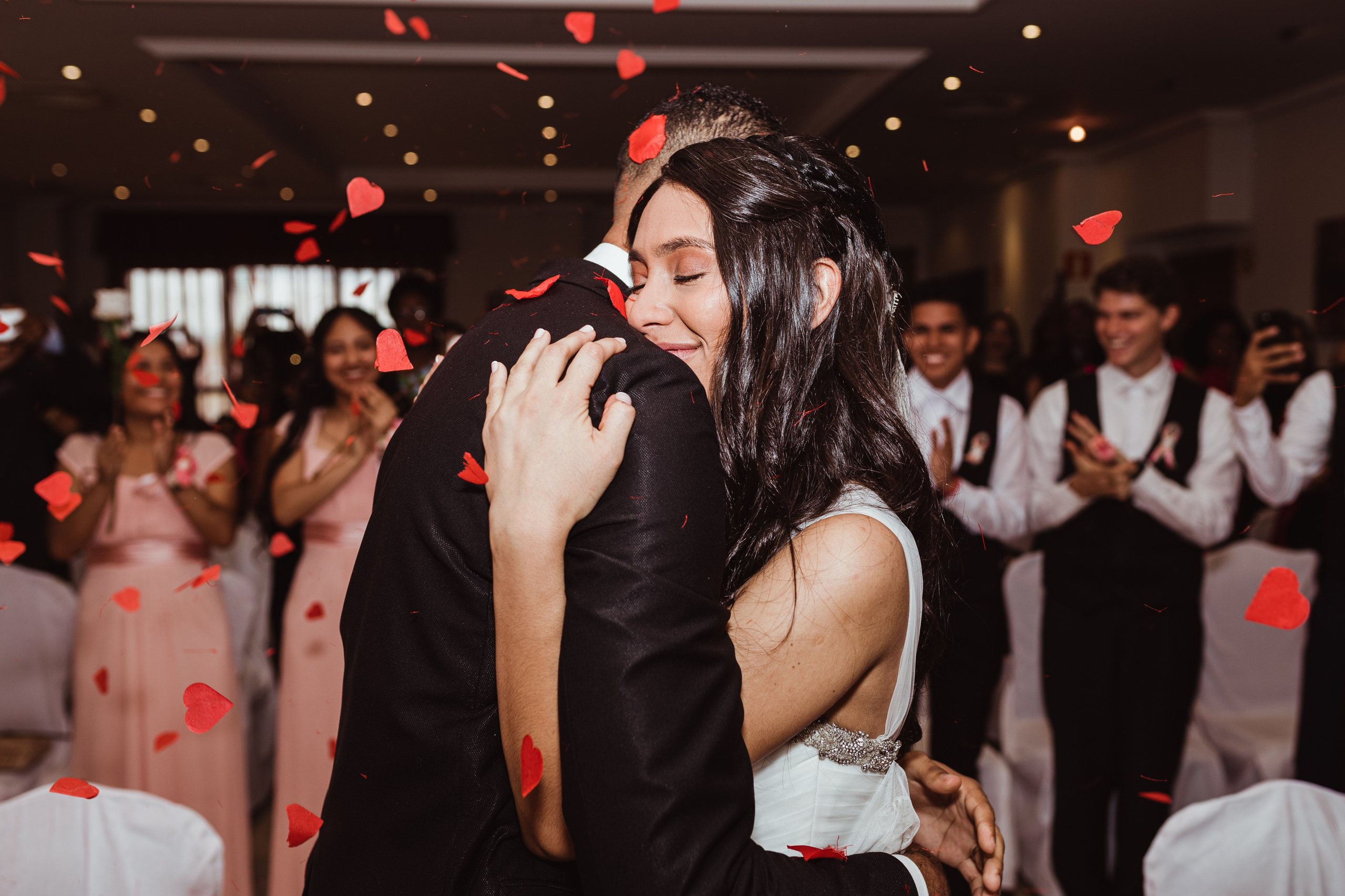 Fotografía de Bodas en Madrid - Rainbox: Capturamos Tu Amor con Pasión. Rainbox Estudio de Fotografía