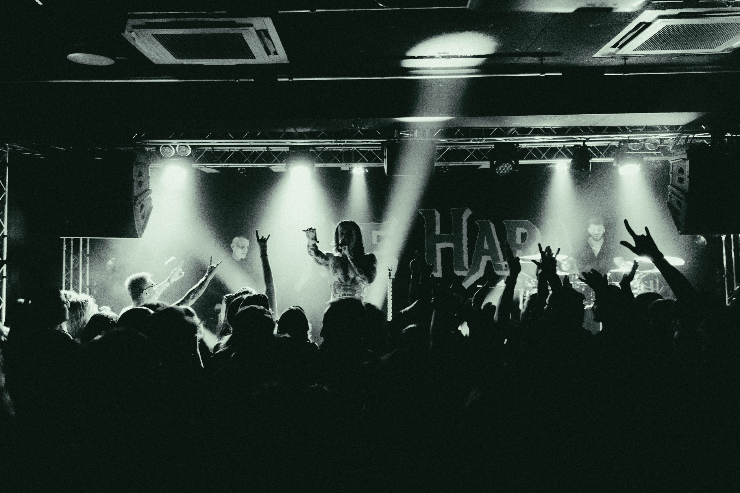 The Hara Brno. Concert and portrait photographer in Prague