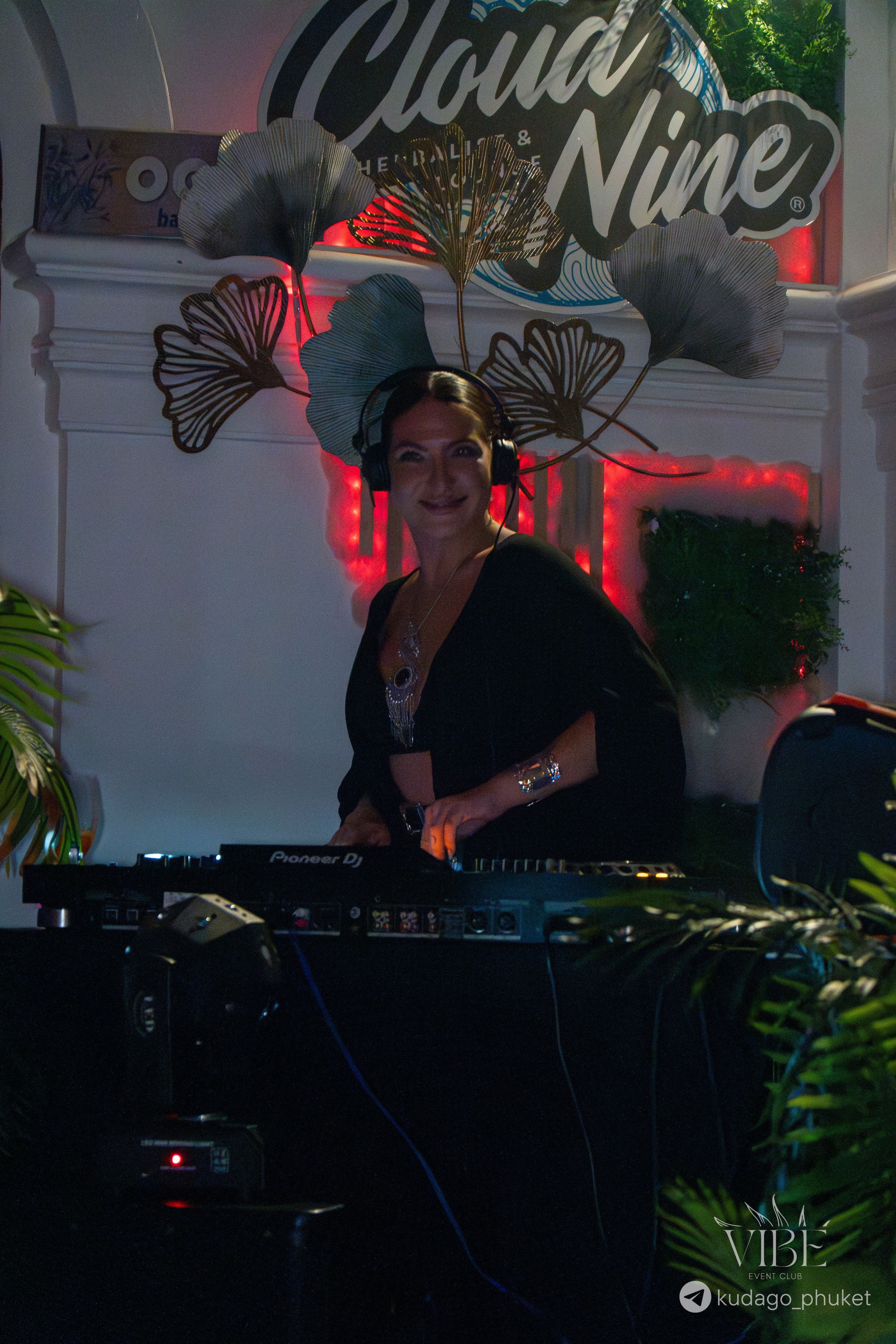 Вечеринка Tribal Vibe | Фоторепортаж | Афиша | DAVAYSXODIM.com PHUKET. АФИША|ФОТОРЕПОРТАЖИ|ИВЕНТЫ|ПХУКЕТ