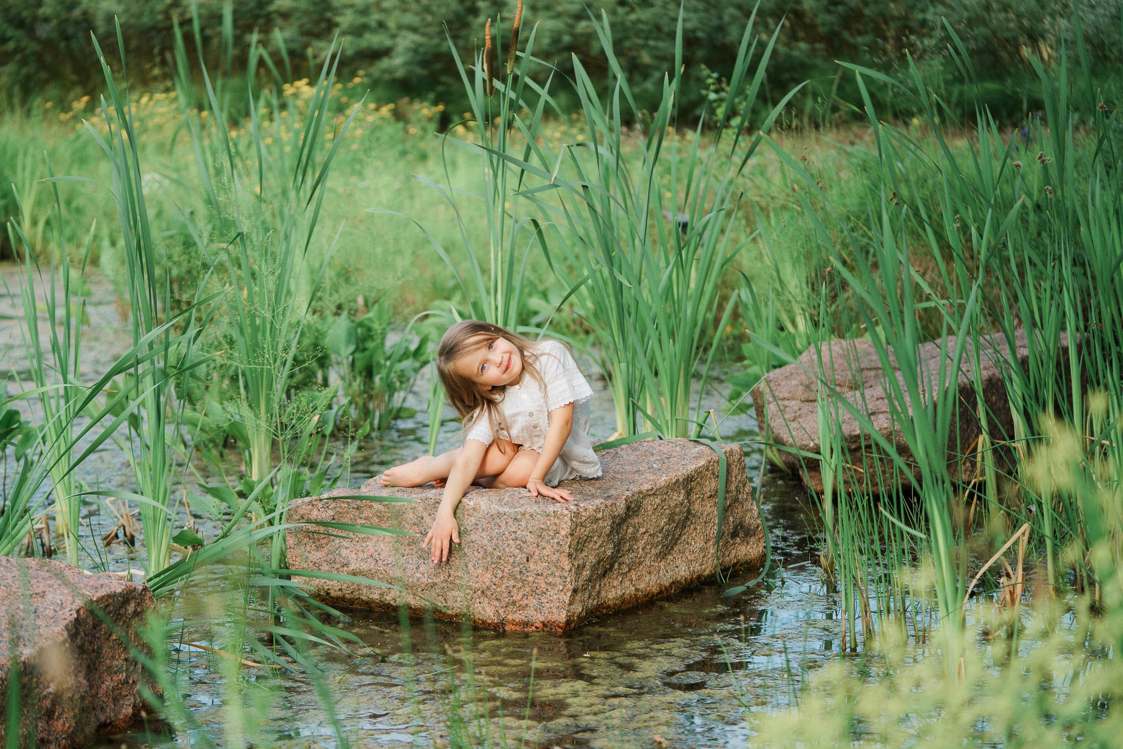 5-vuotiskuvaus puistossa