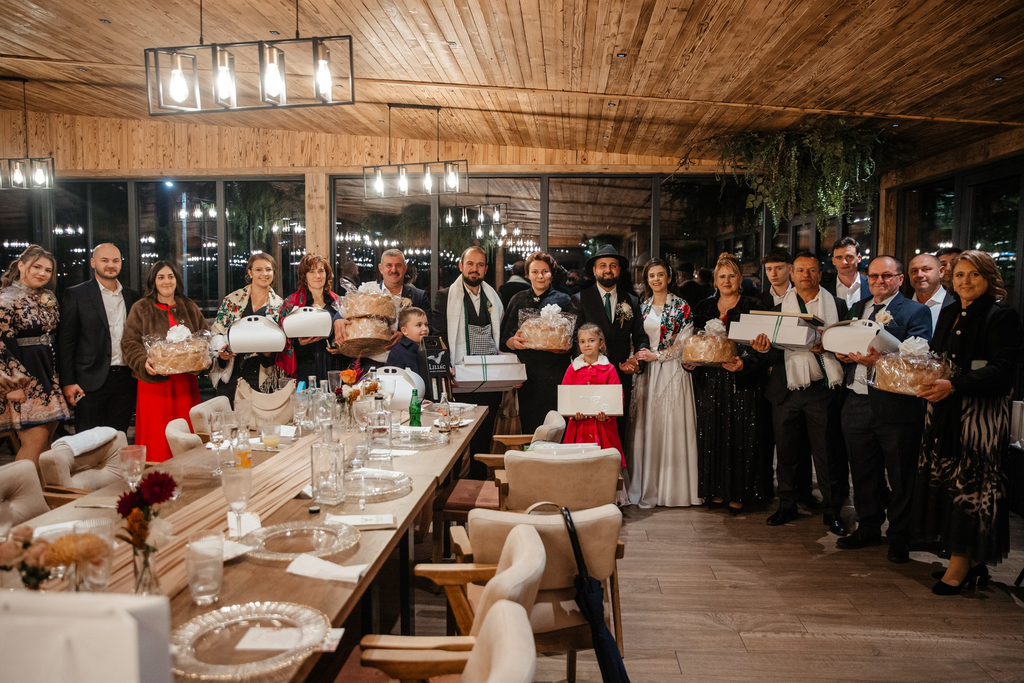 Nunta de Poveste la Sucevița: Cristi și Andreea. Servicii foto-video profesionale, pentru momente de neuitat