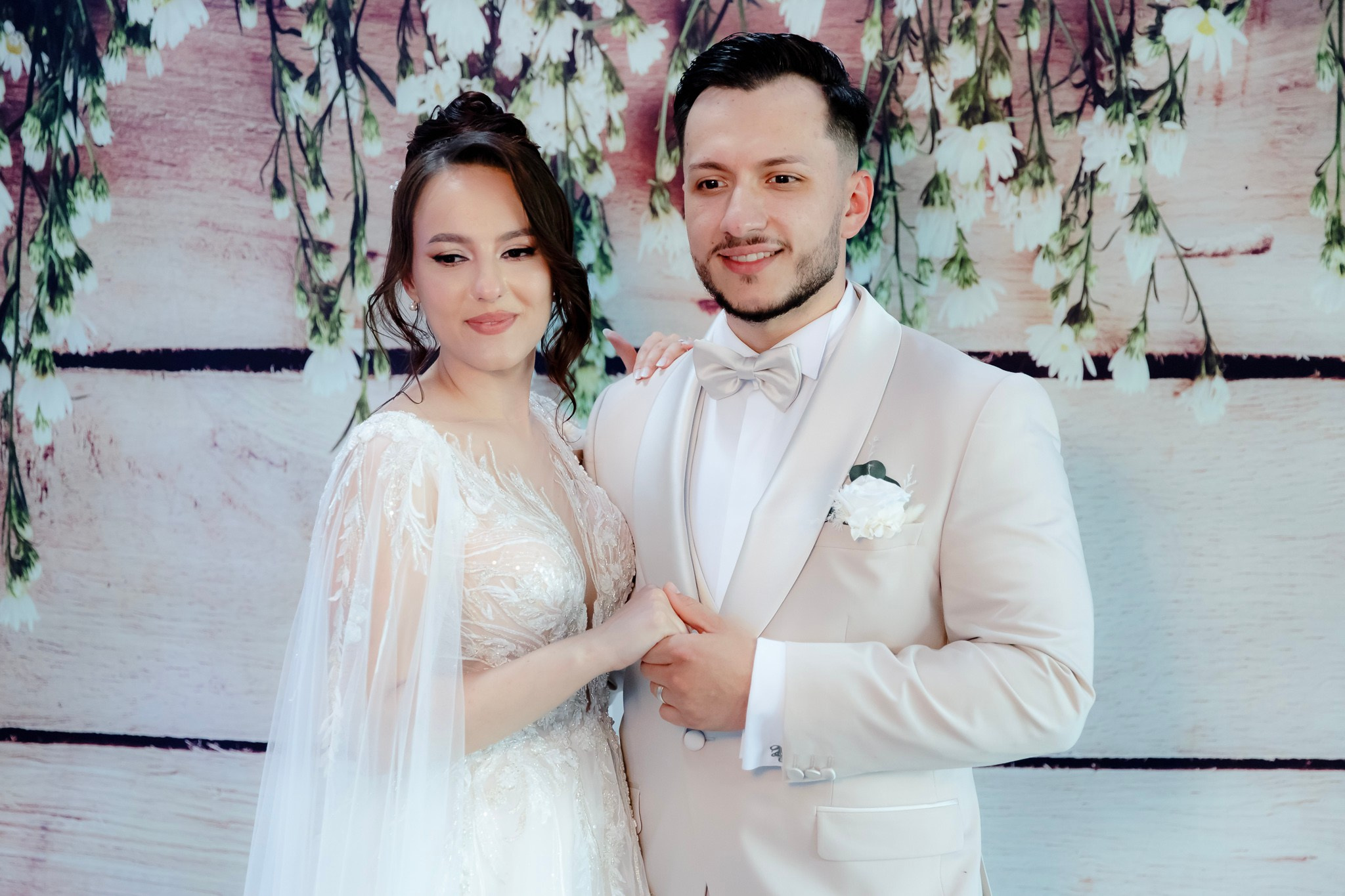 Ioana & Ionuț | Nuntă de poveste la Păstrăvăria Poiana din Mălini județul Suceava. Servicii foto-video profesionale, pentru momente de neuitat