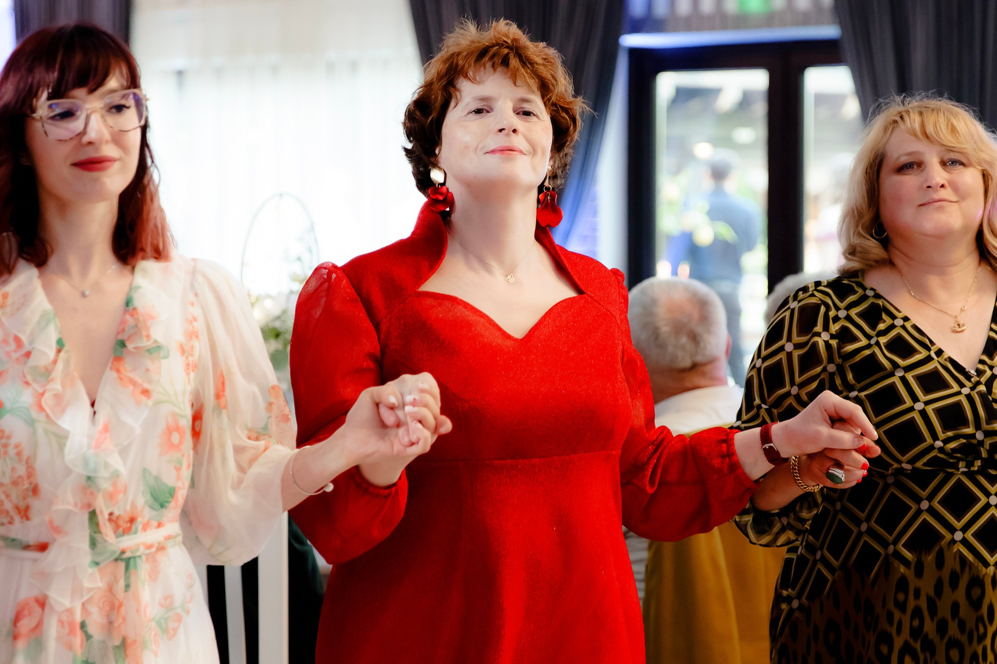 Ioana & Ionuț | Nuntă de poveste la Păstrăvăria Poiana din Mălini județul Suceava. Servicii foto-video profesionale, pentru momente de neuitat