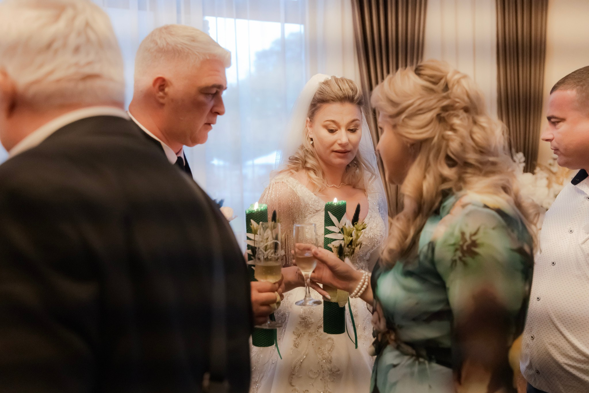 Mihai & Oana. Servicii foto-video profesionale, pentru momente de neuitat