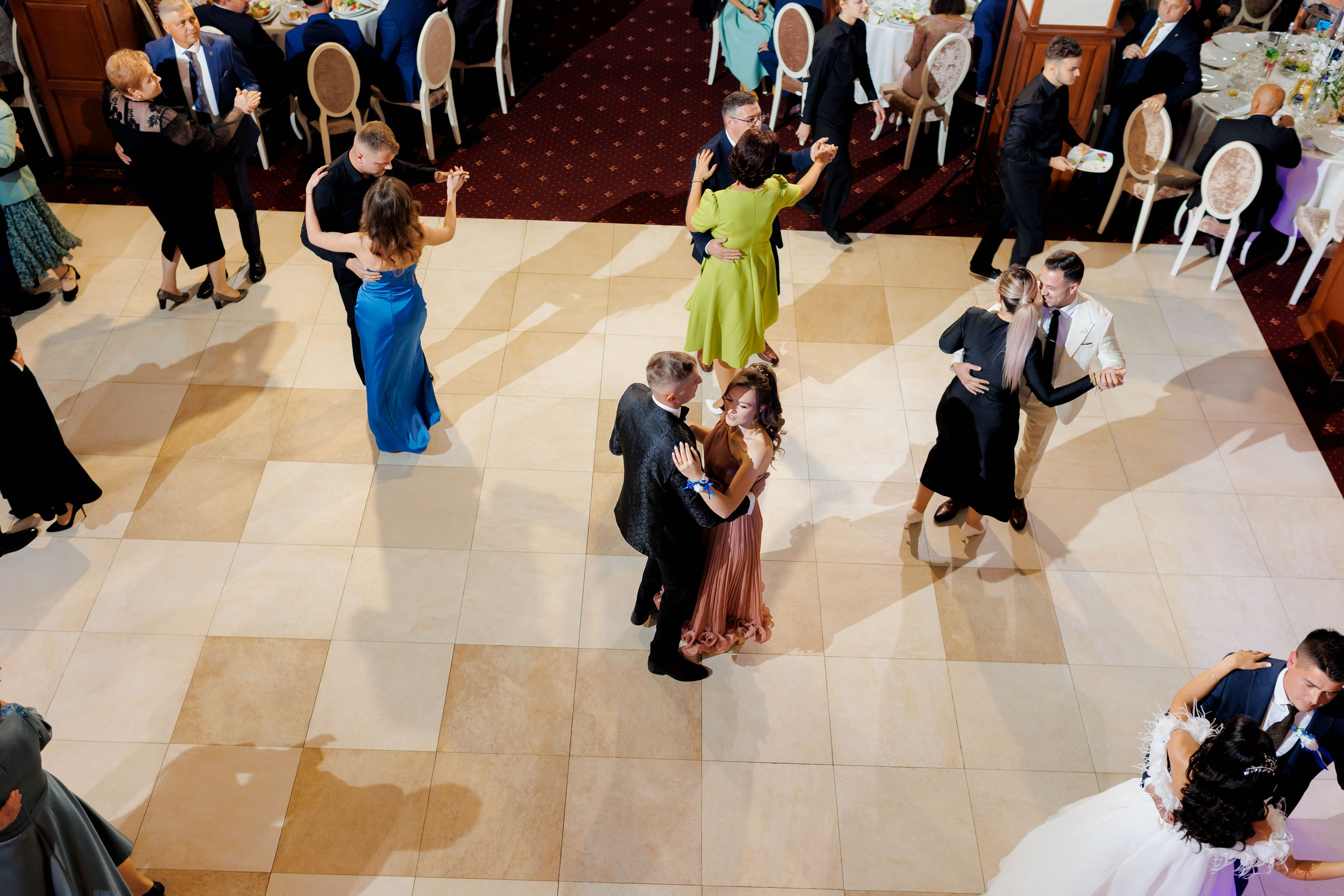 Loredana & Emilian – Ziua Nunții | Videografie - fotografie Botez Suceava, Iași, Botoșani. Servicii foto-video profesionale, pentru momente de neuitat