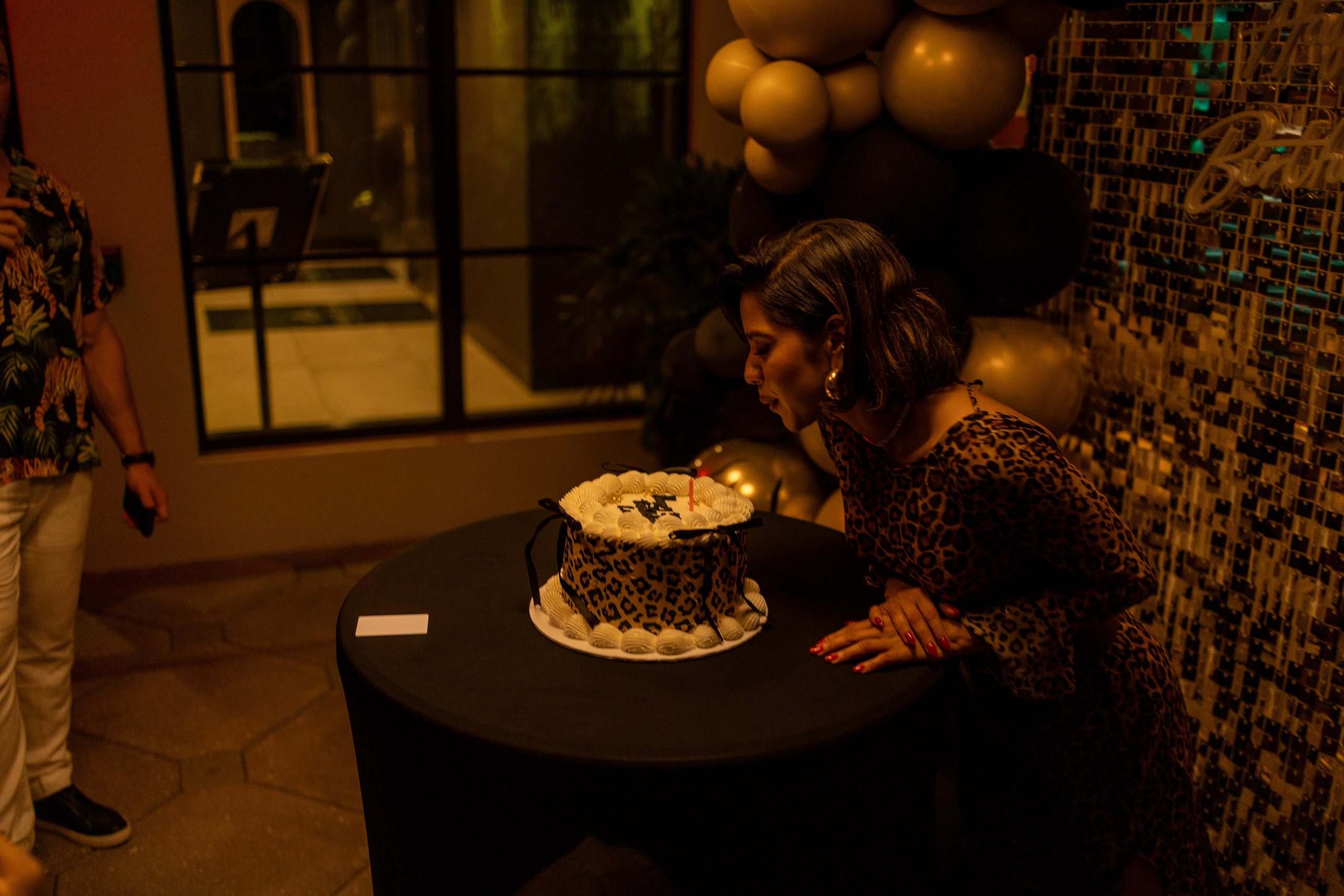 Luara Birthday at the Perry Hotel. Out and About 239