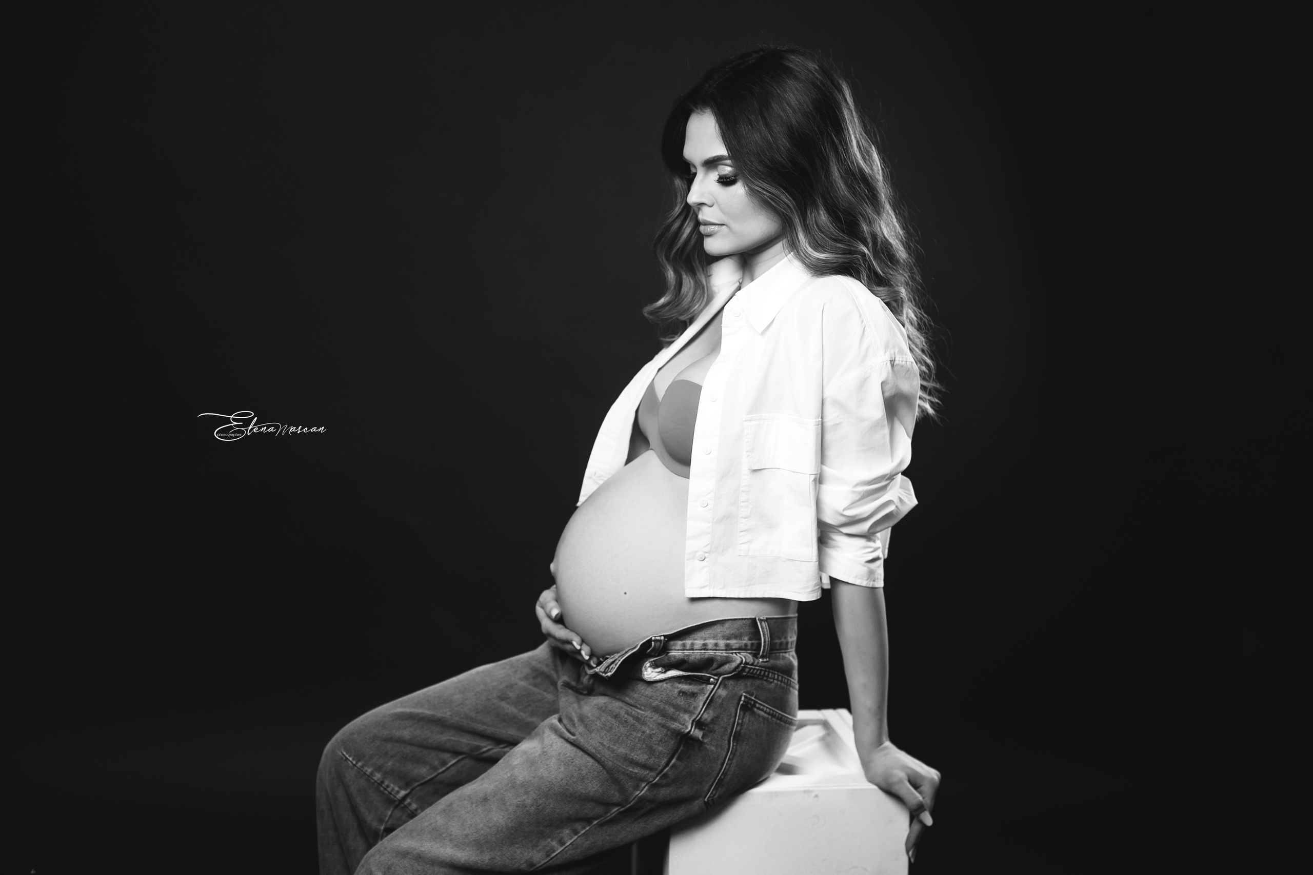Şedinţe foto Maternitate Constanta - Frumuseţea începutului. Elena Mascan – Fotograf newborn, maternitate, portret, smash the cake & branding personal | La Femme Studio Photograpy|Constanţa