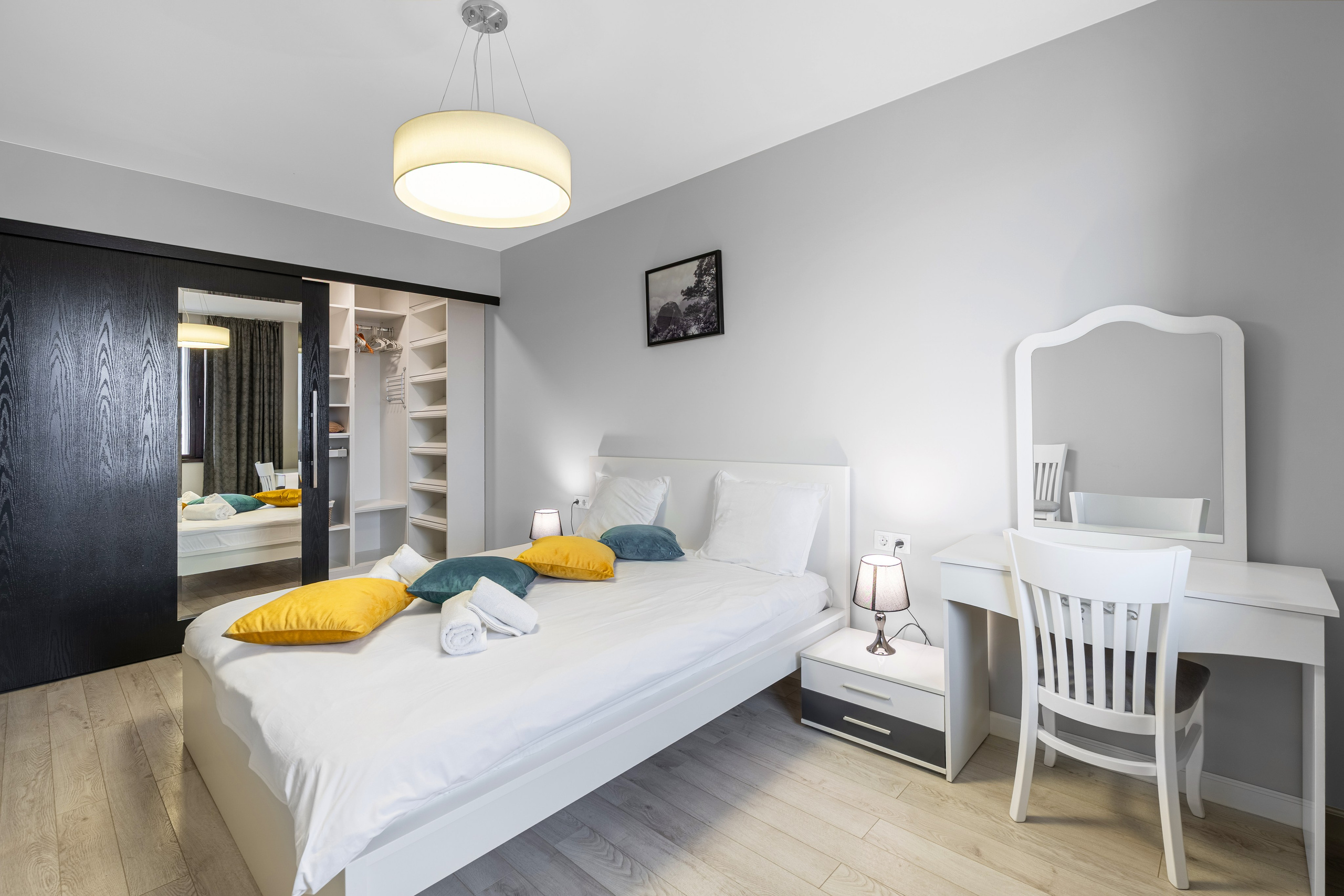 Апартамент за отдаване в Booking и Airbnb. Професионален фотограф в Пловдив и областта