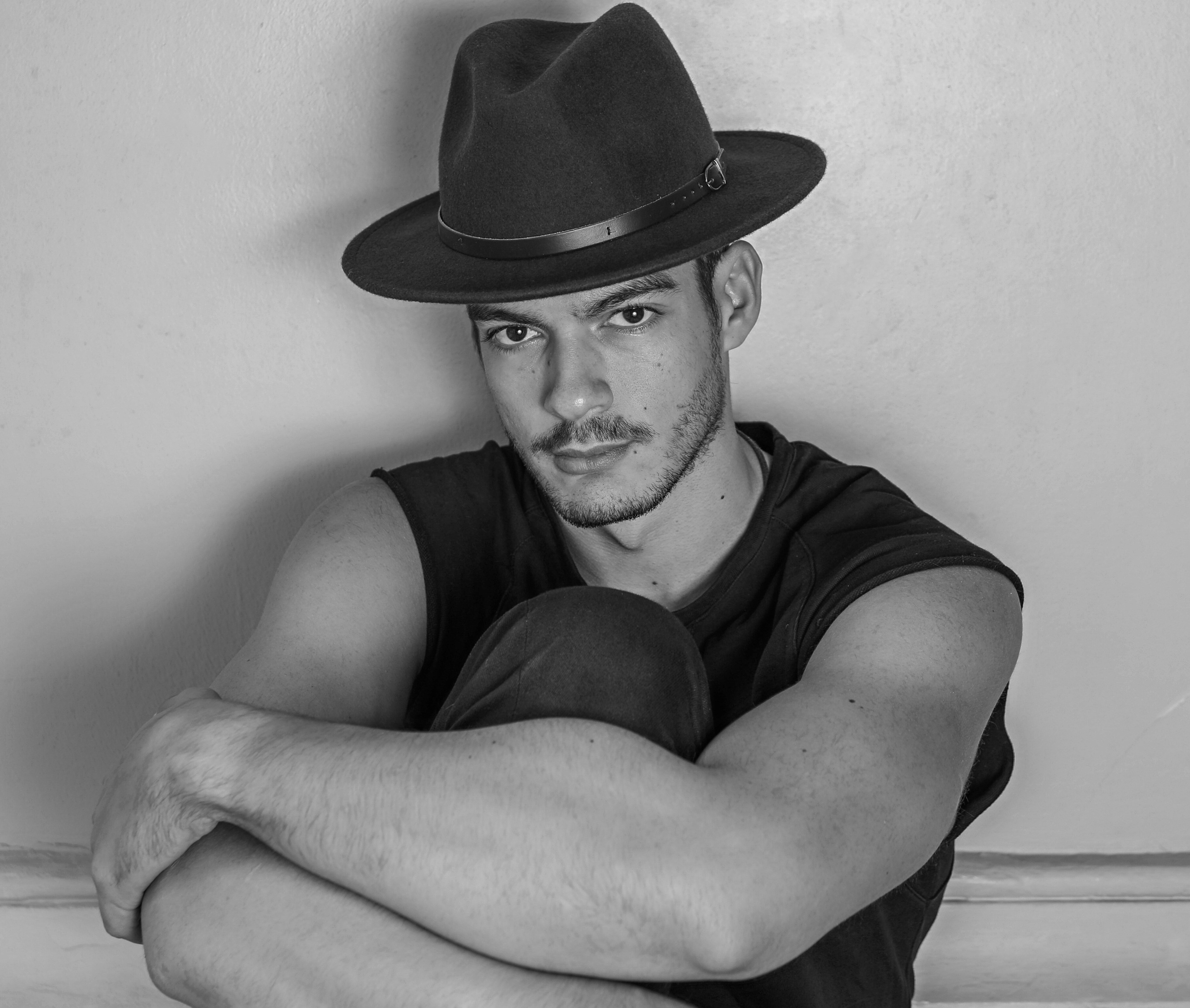 JEAN PAUL. Photographe Karen Tatevosian