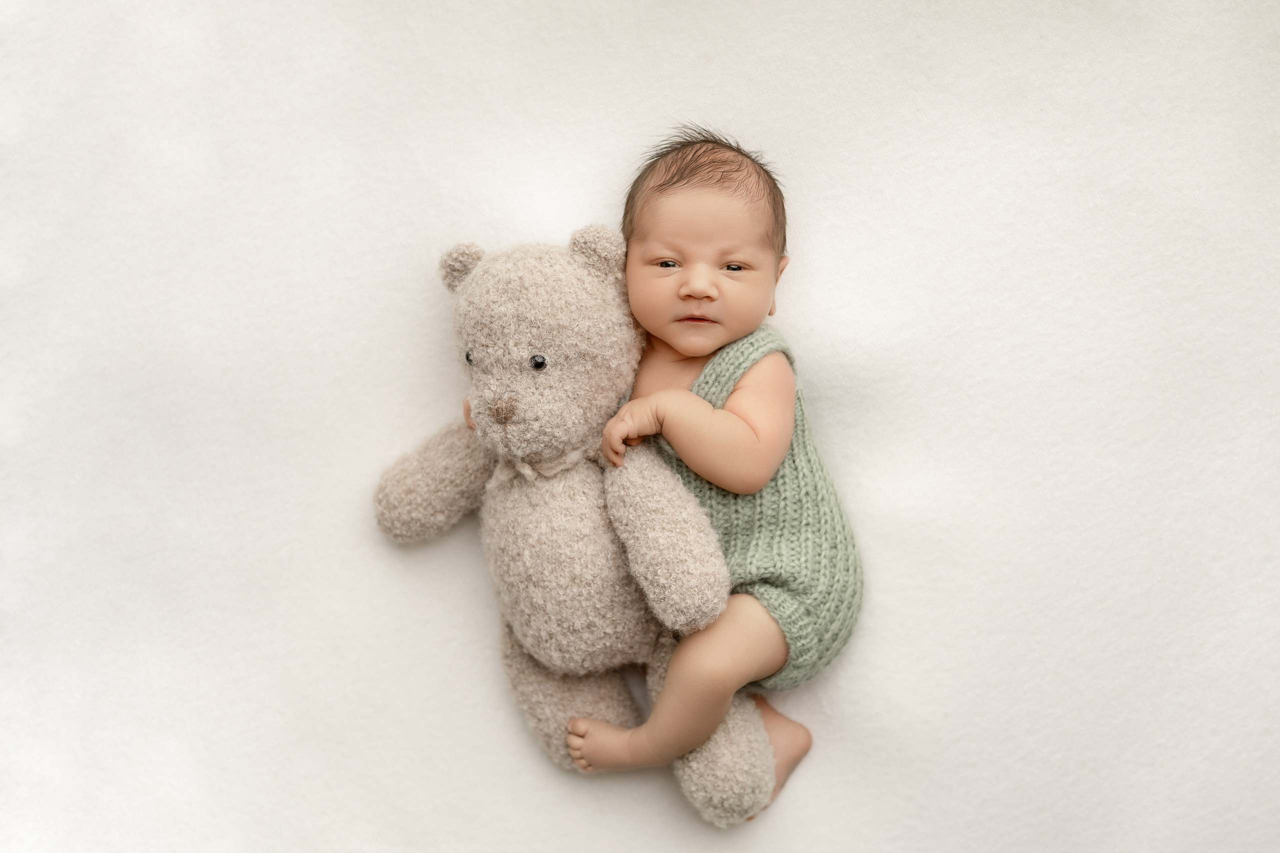 Esu Aleksandra naujagimių ir kudikių fotografė iš Vilniaus