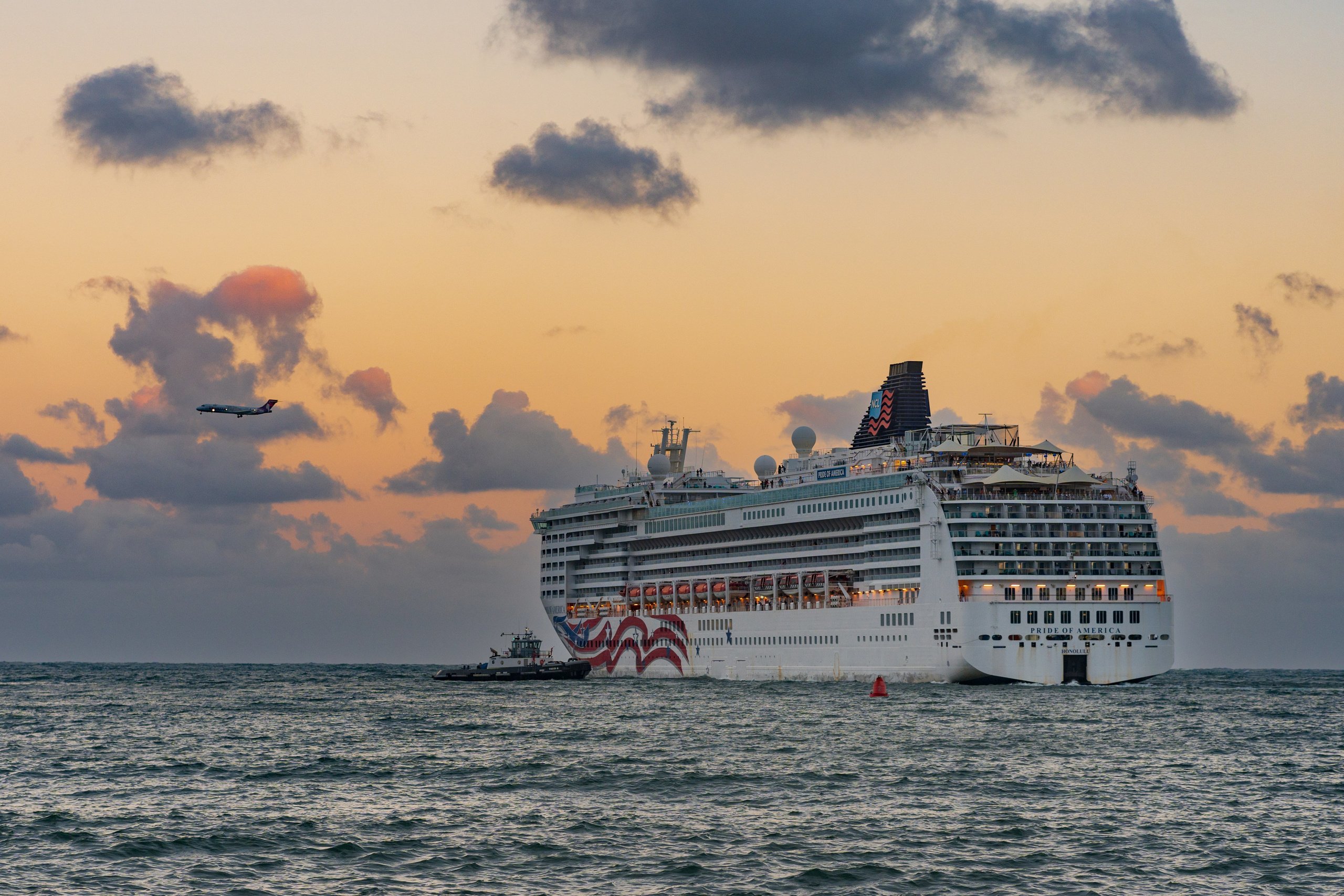 SHIPS. Awards winning photographer in Kauai, Hawaii