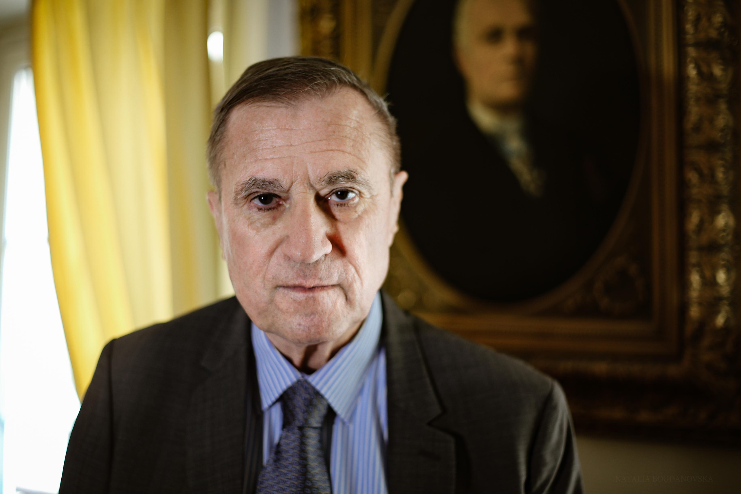 Paul Iordanow, spécialiste en politique et communication, ancien conseiller du président Jacques Chirac. 