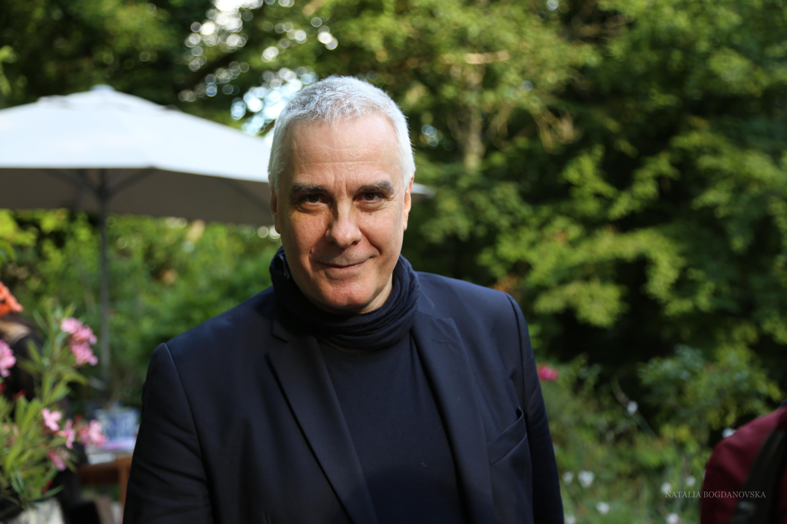 Fonds culturel de l’Ermitage. Natalia Bogdanovska. Films et photographie corporate en France