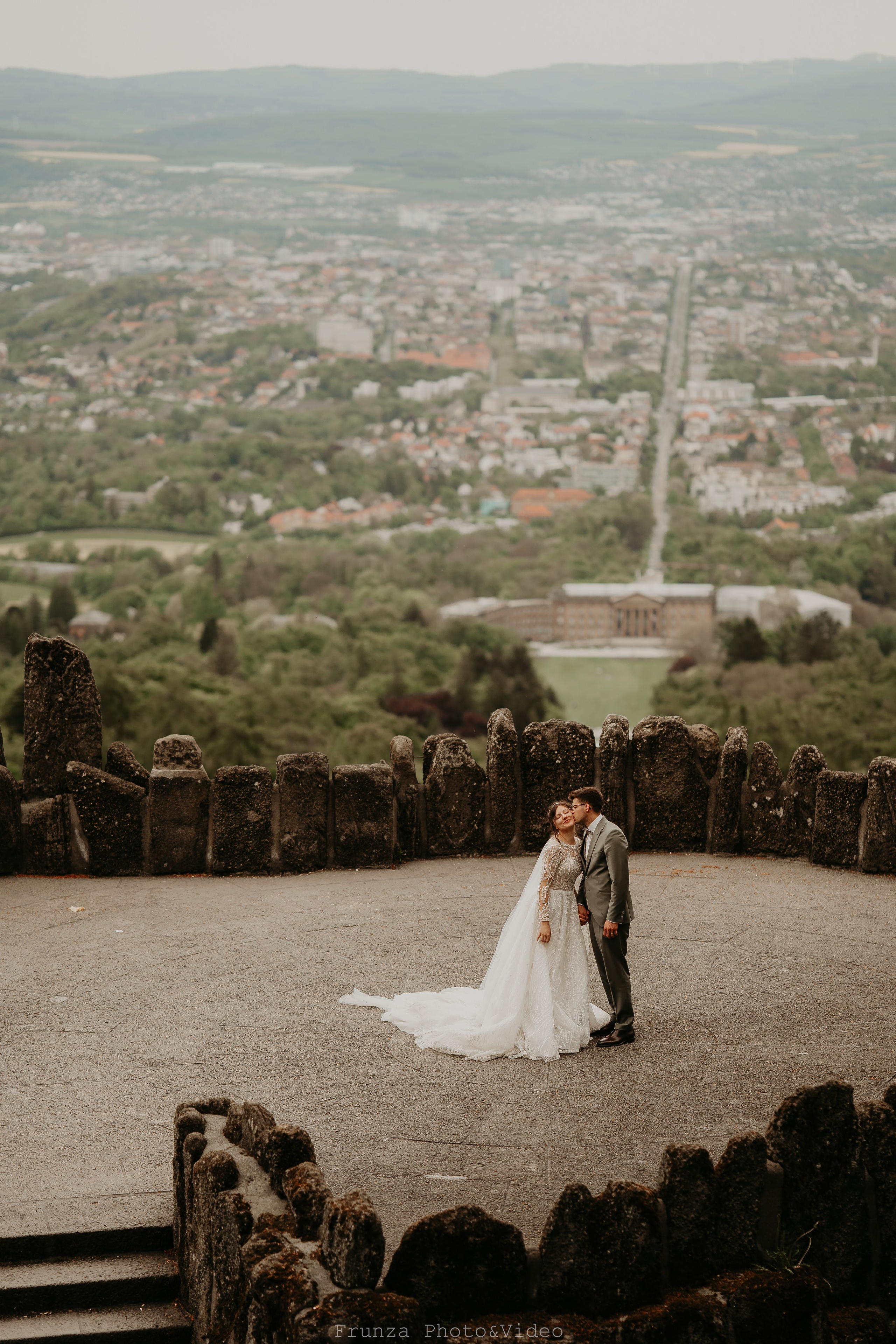 Diana & Cristian / Trash the dress. Foto / Video nunta Deva, Hunedoara