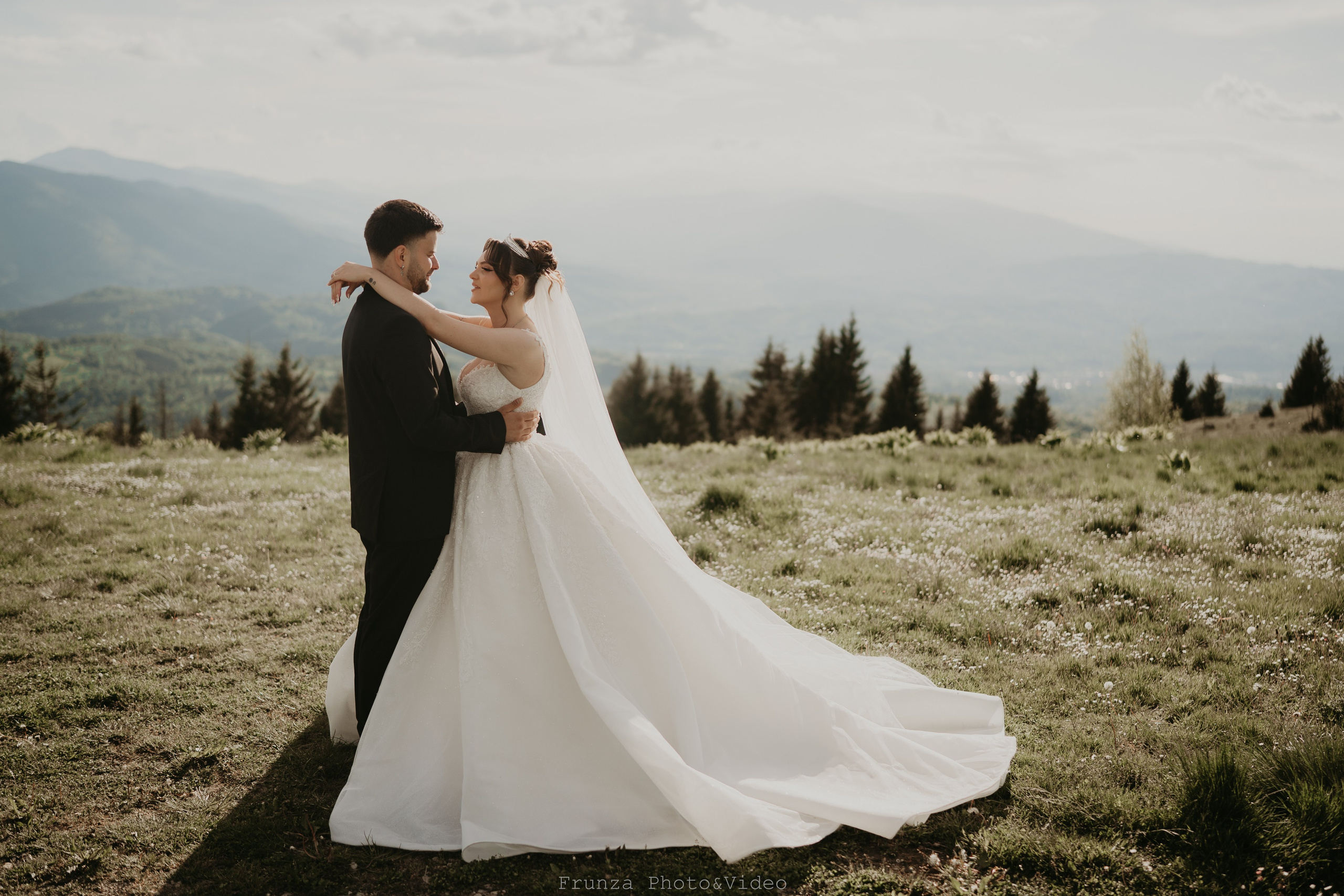 Ionut & Alexandra / Complete Wedding Day. Foto / Video nunta Deva, Hunedoara