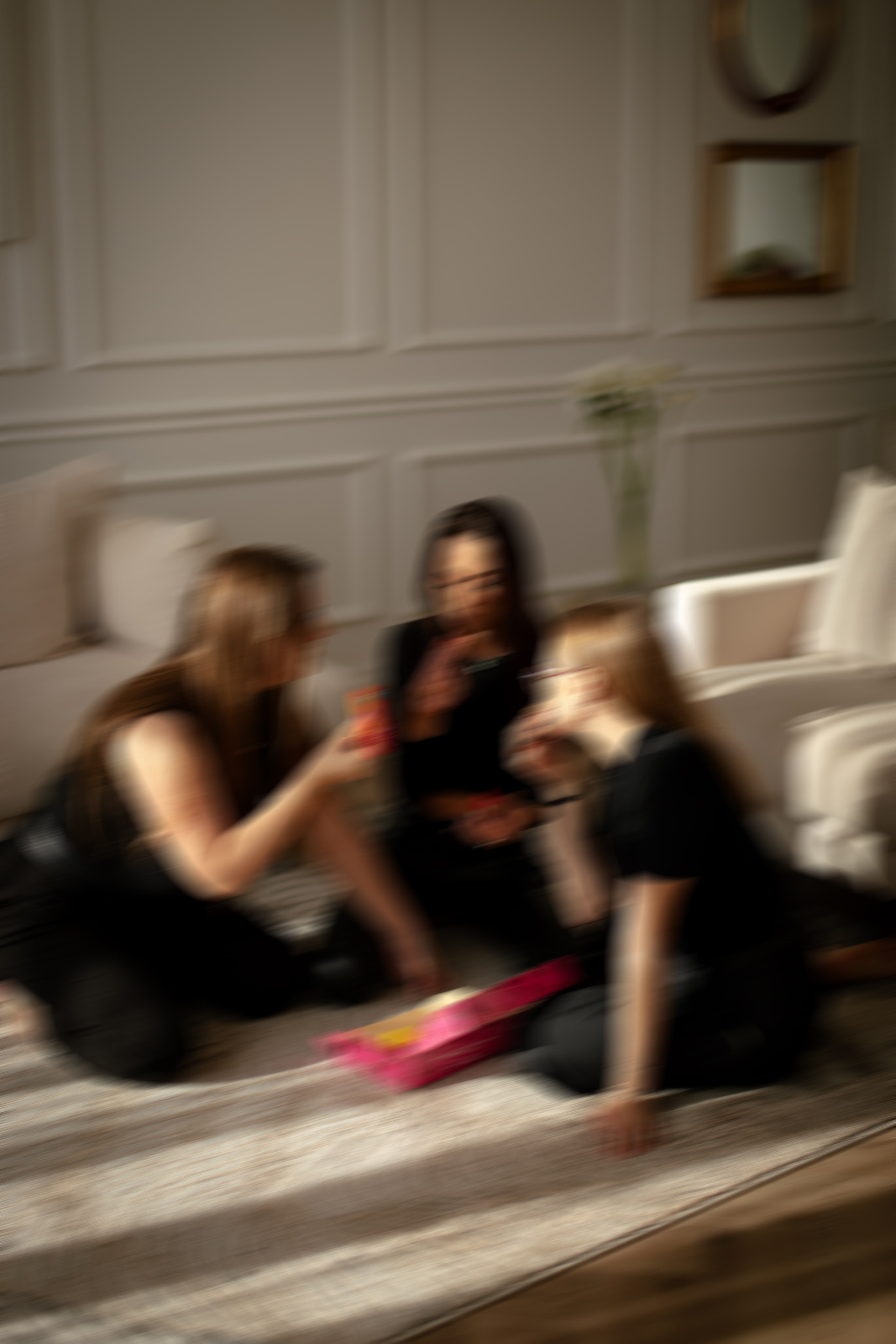 Аня, Катя и Арина. Главная