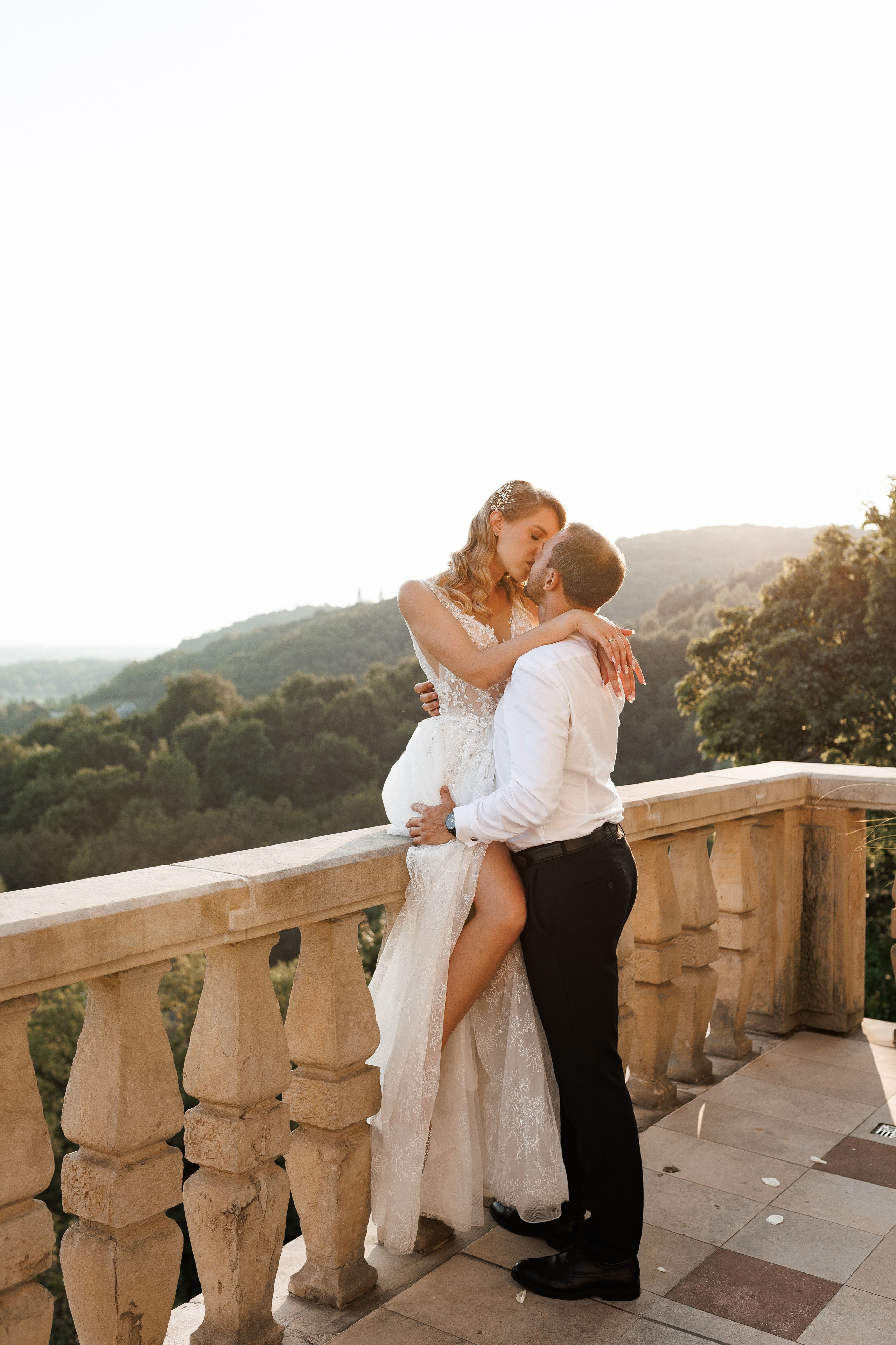 Valeria & Vitaliy. Ziyad Restaurant. 2024. Fotograf ślubny i rodzinny w Krakowie Yana Klymova