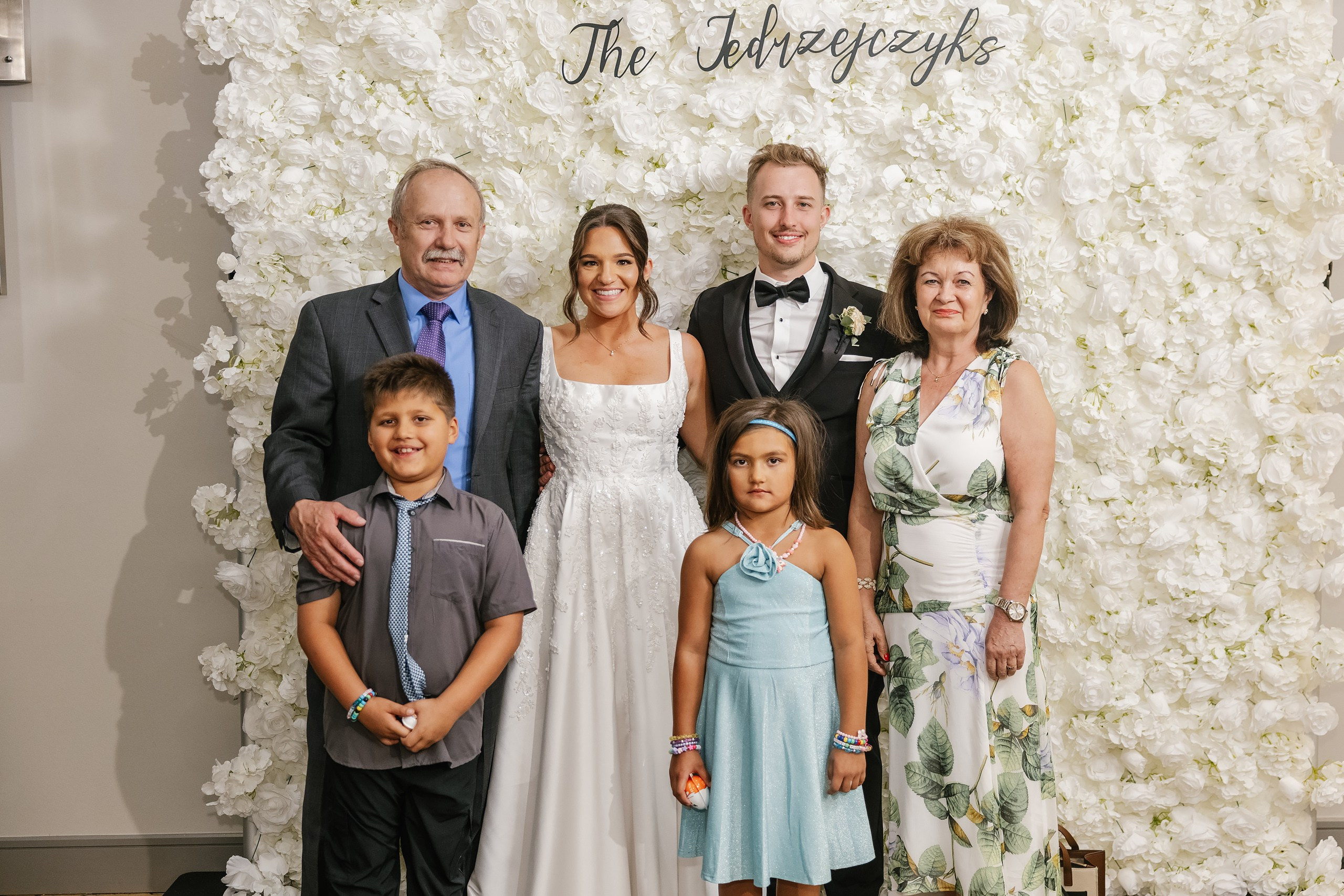 09.06.2025 Wedding. Wedding family event photographer in Chicago Nick Yushevich