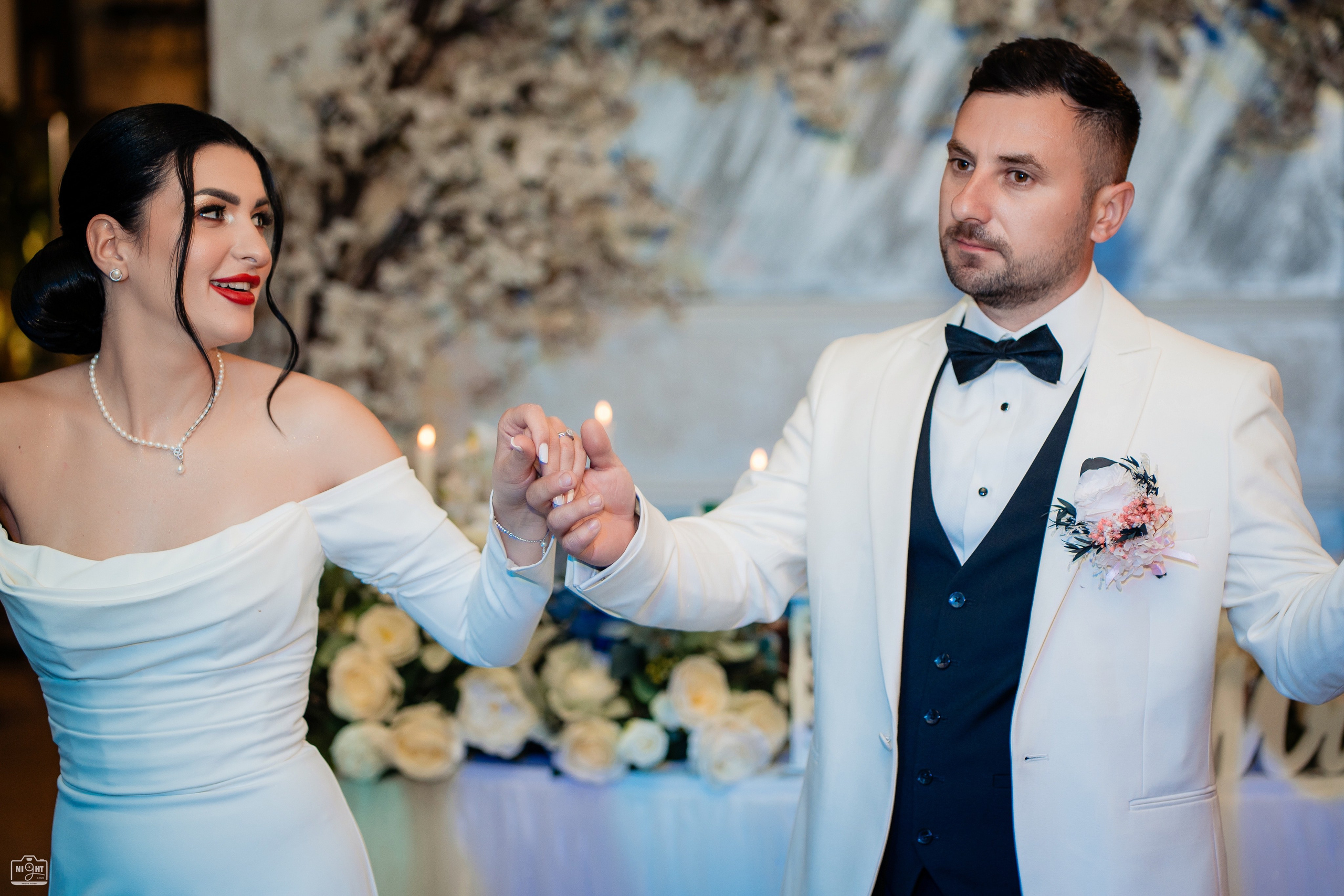 Iulian Arsinte | Fotograf de Nunta | R+E. Iulian Arsinte - Fotograf de Nunta - Neamt, Bacau, Suceava, Iasi