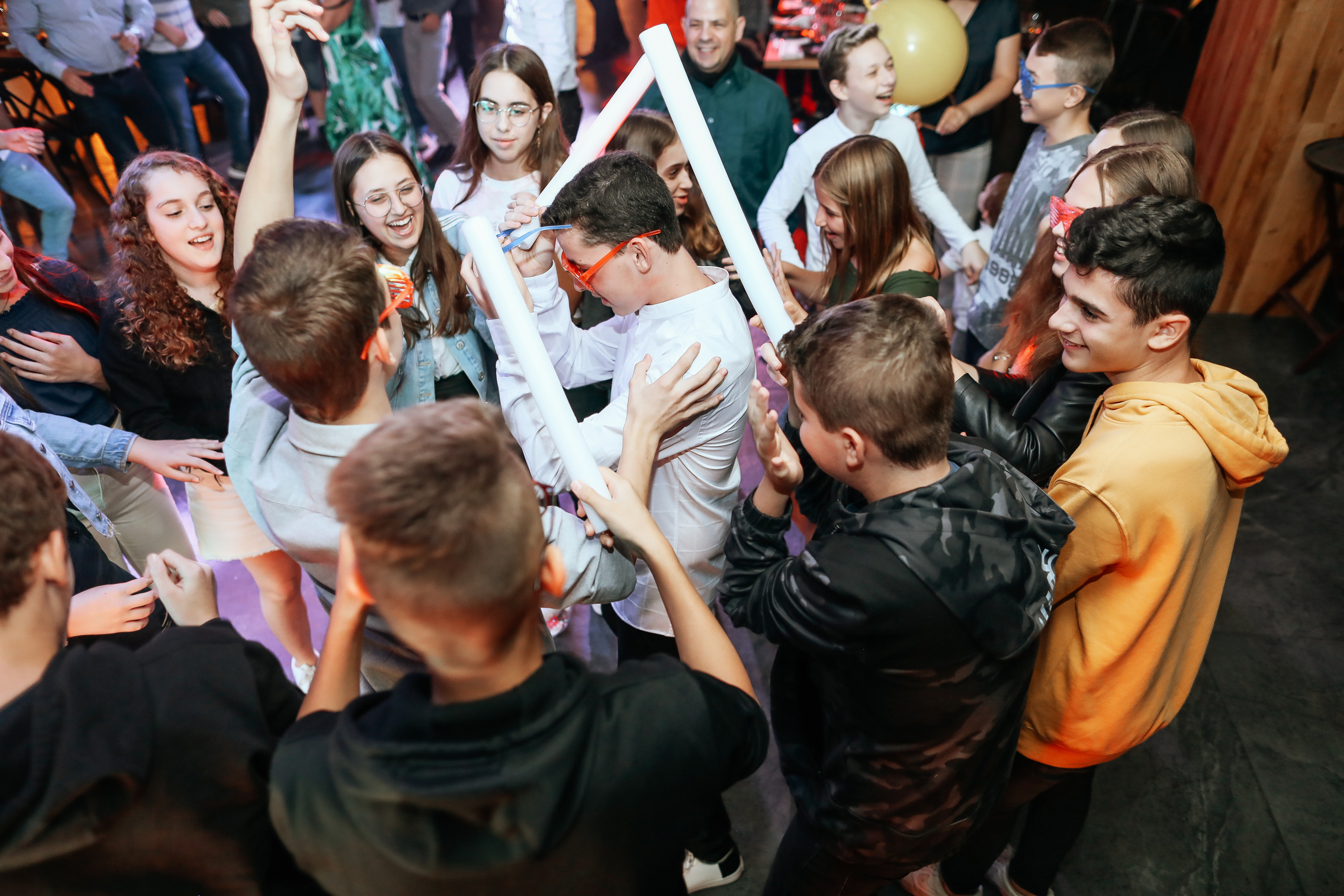 Празднование Бар Мицвы в зале торжеств «Ораним», Хайфа. George TLV — Professional photographer and retoucher in Israel