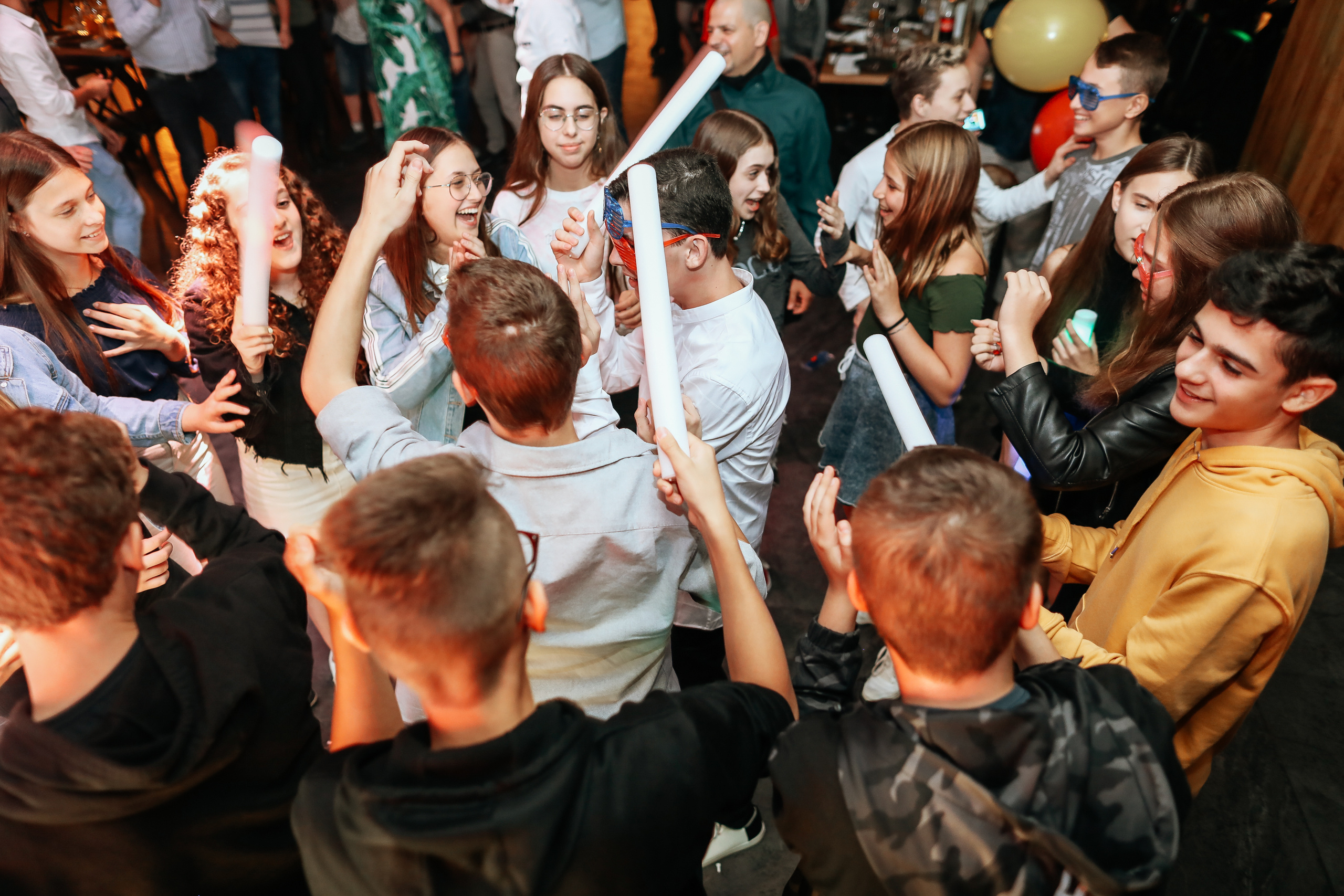 Празднование Бар Мицвы в зале торжеств «Ораним», Хайфа. George TLV — Professional photographer and retoucher in Israel