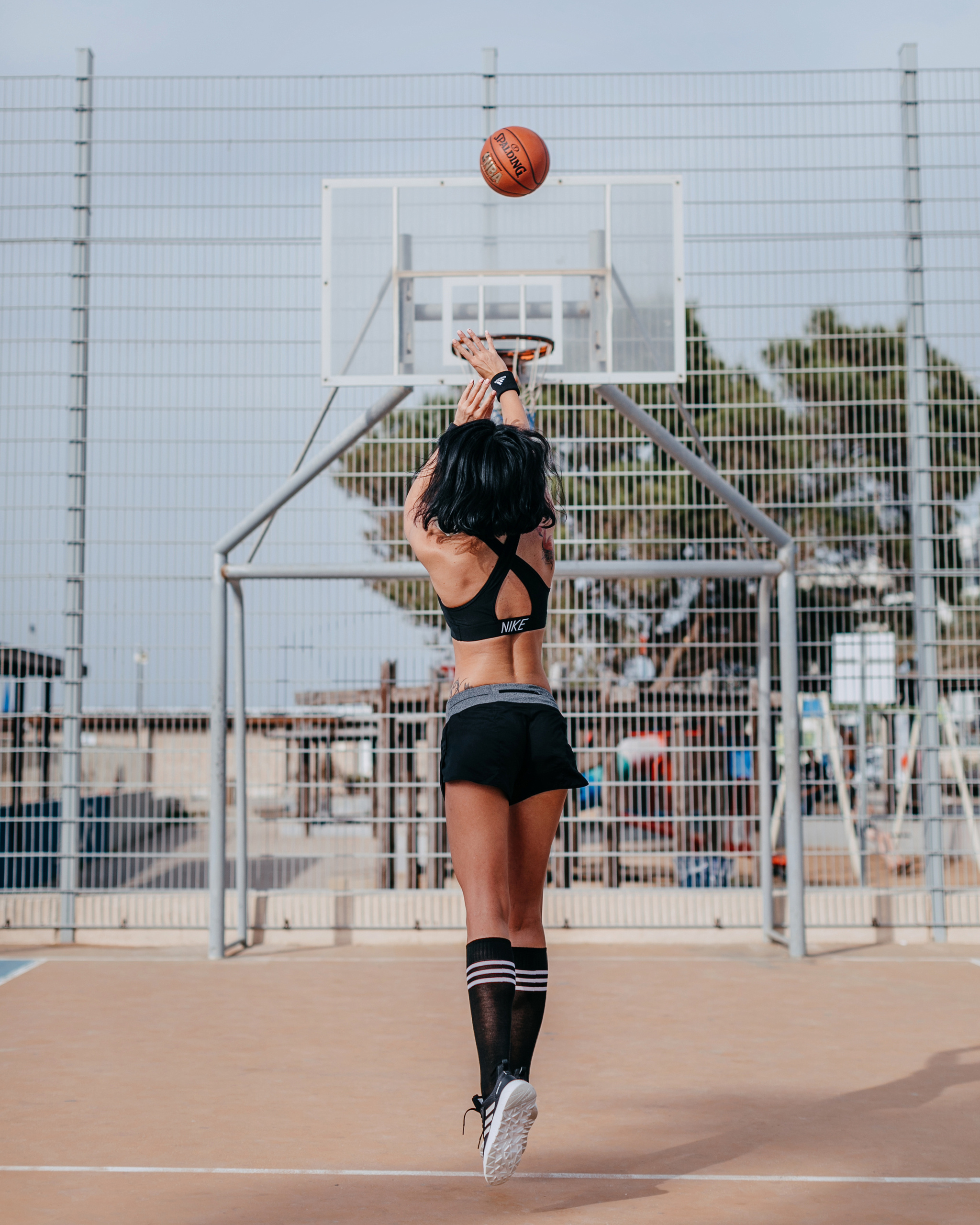 צילומי לייף סטייל. כדורסל. George TLV — Professional photographer and retoucher in Israel