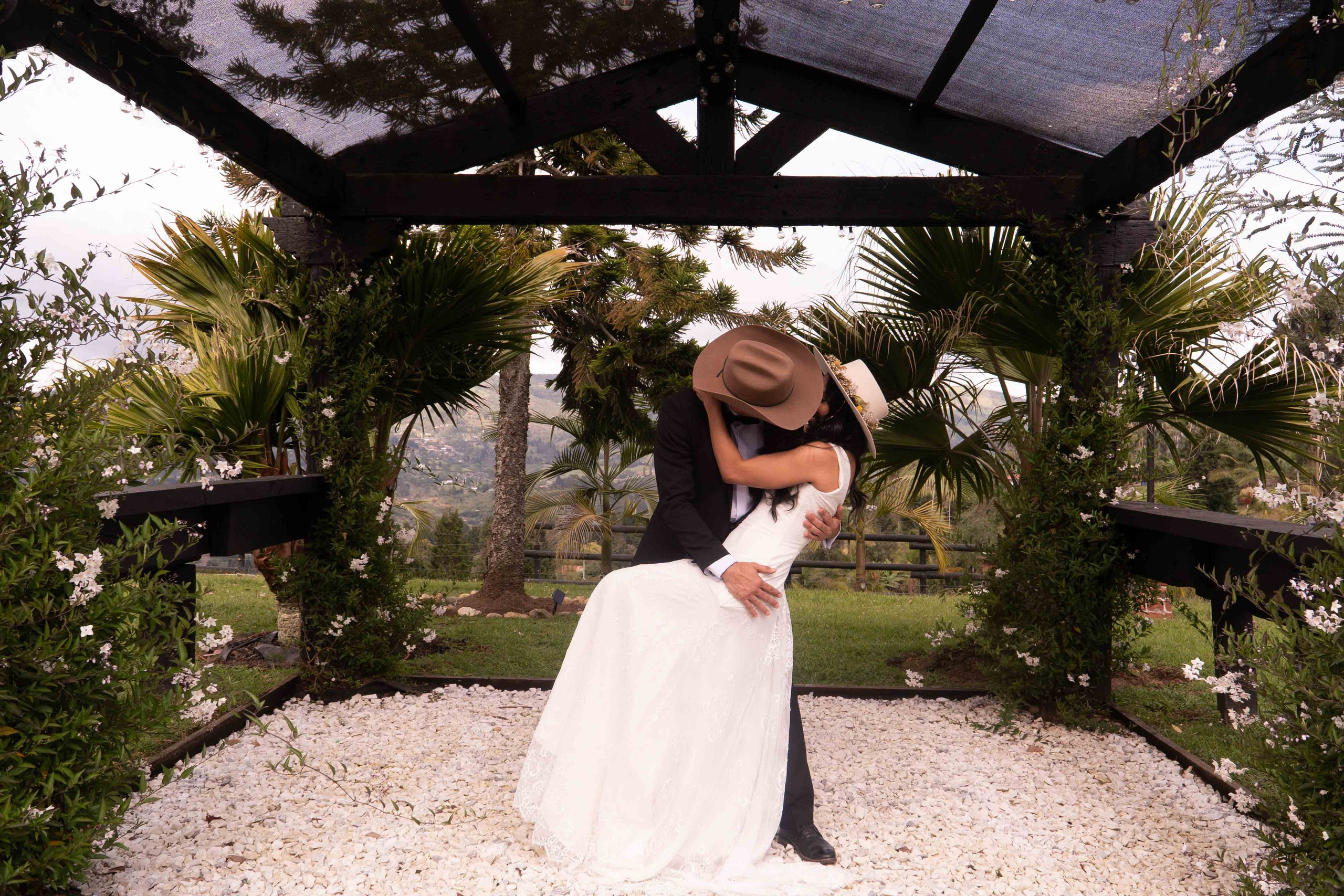 Our weddings and couples. Film and photography for weddings and brands in Barcelona