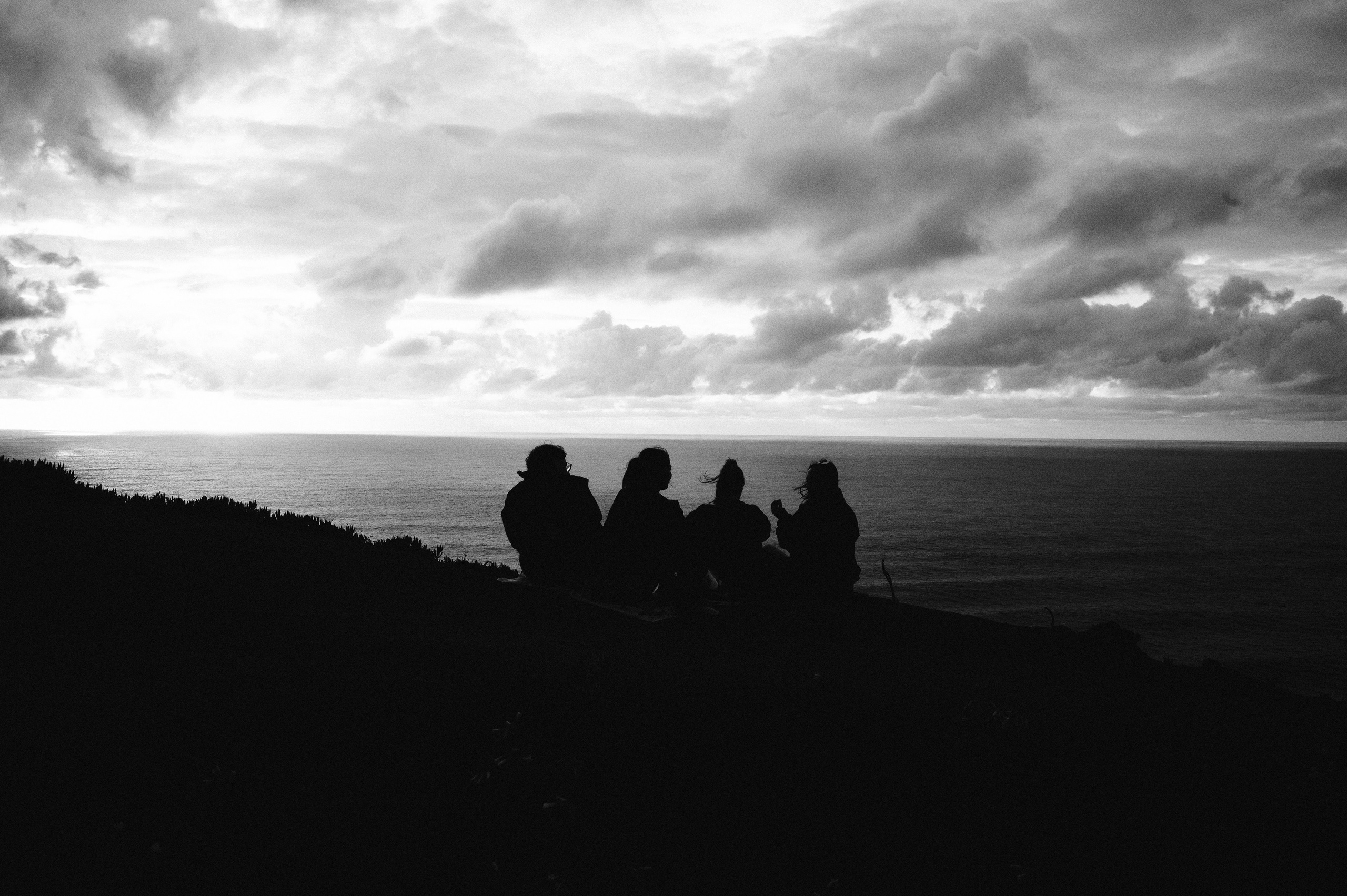 Praia da Ursa – ședință foto de cuplu într-un loc magic din Portugalia. Valentin Melen — wedding photographer