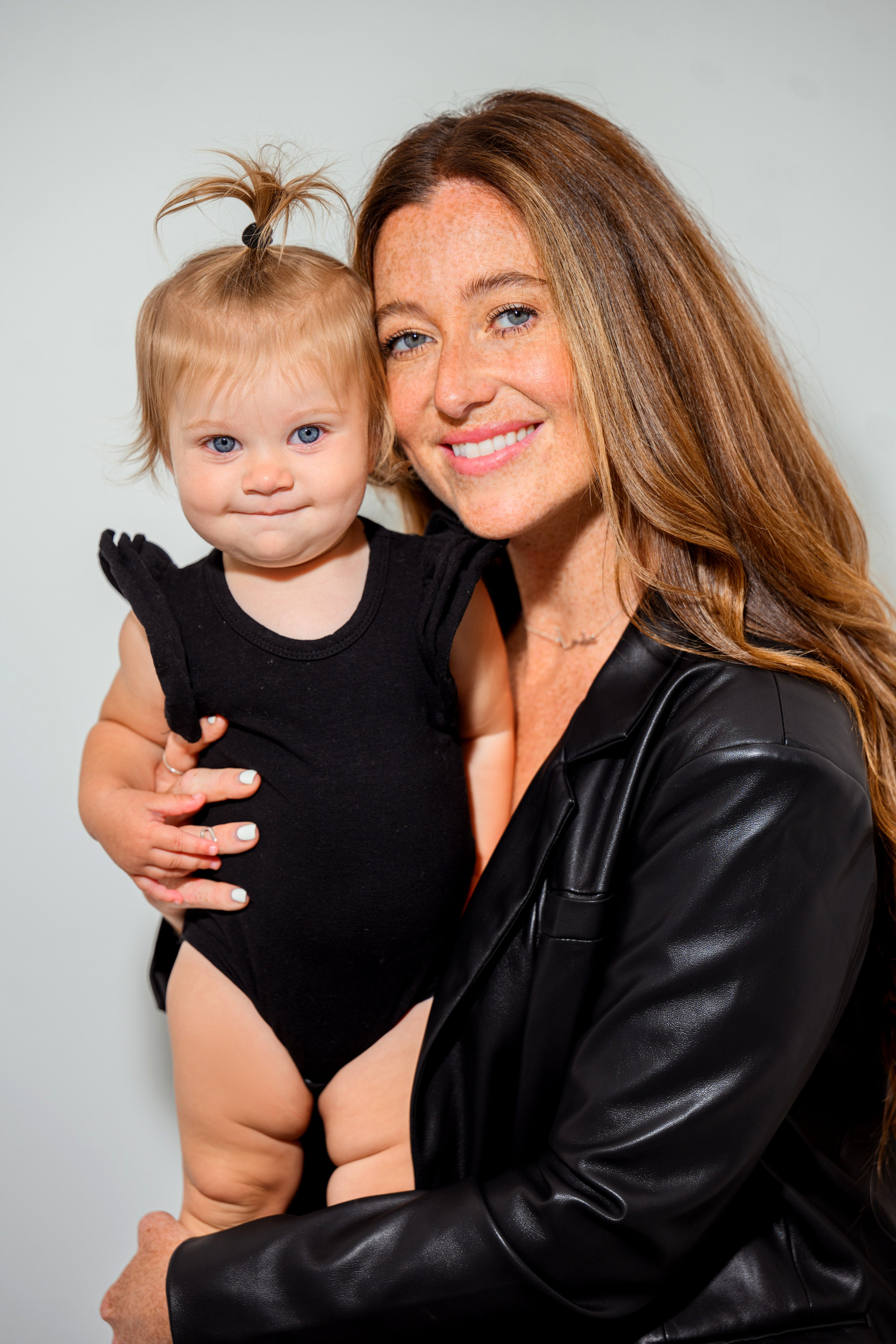 Cassidy. Wedding, maternity and family photographer in Charlotte Tasha Minn