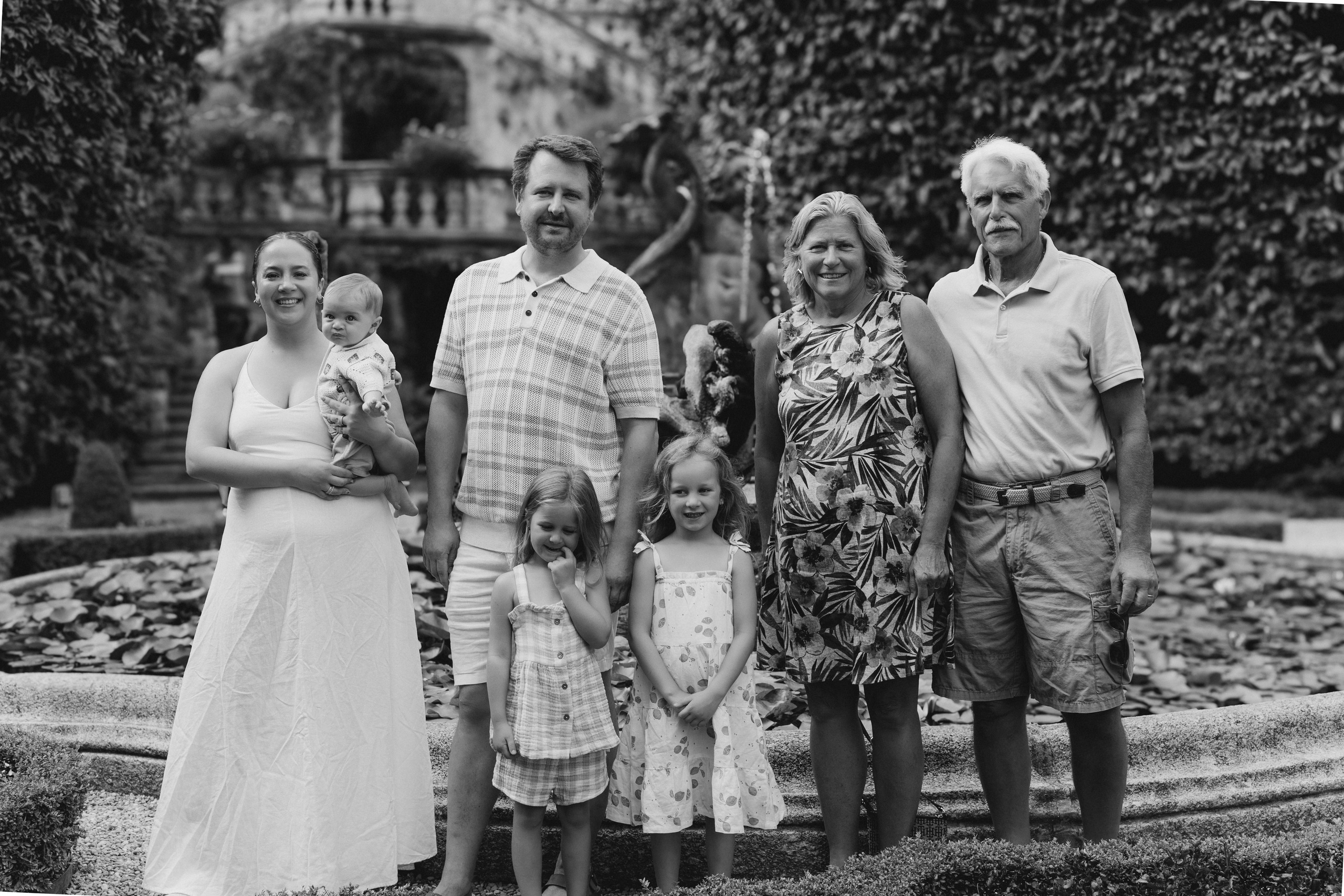 Family moments in Como Lake. PHOTOGRAPHER IN ITALY