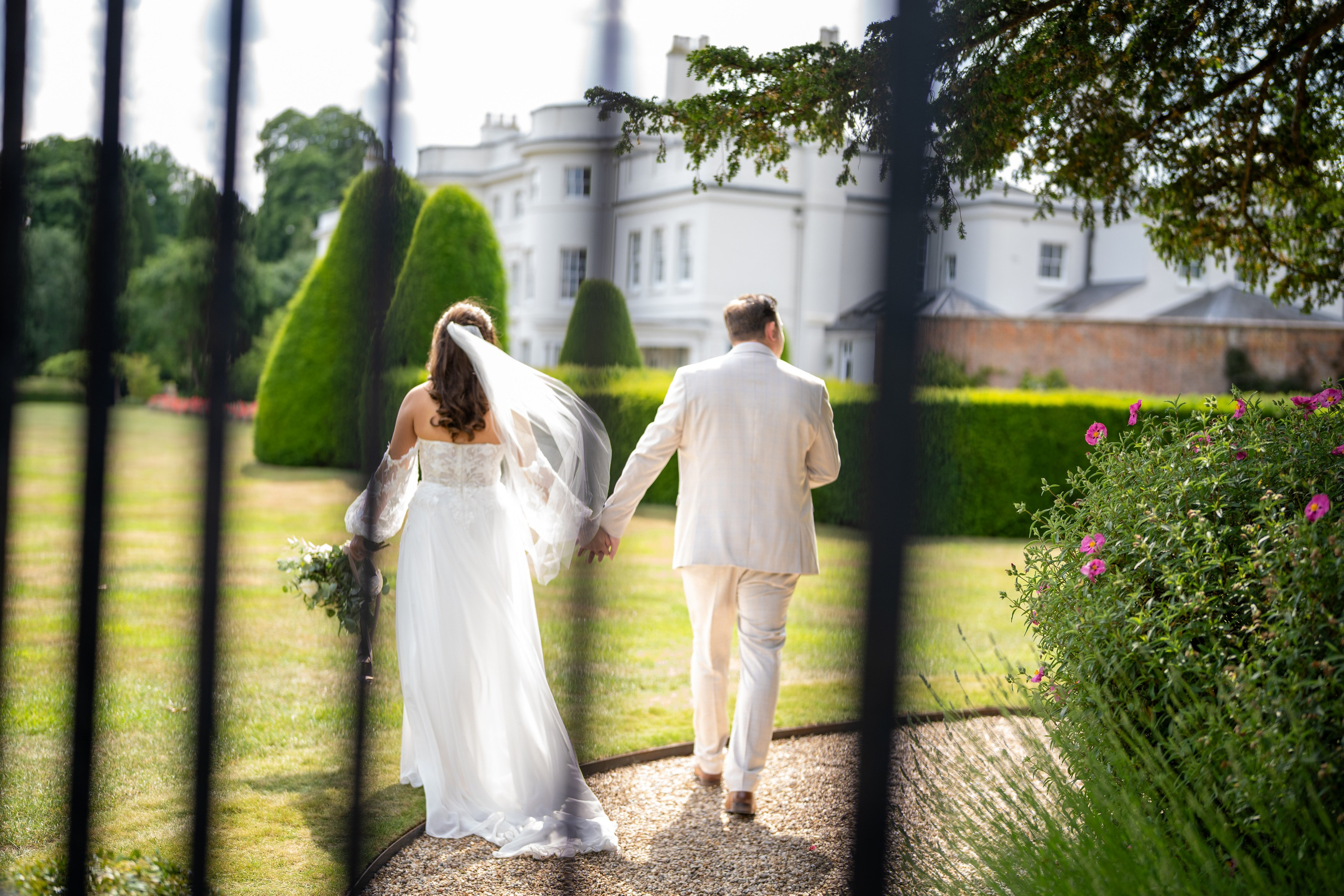 Weddings & Engagements. Wedding and event photographer in guelph ontario canada Jessica Giovanni