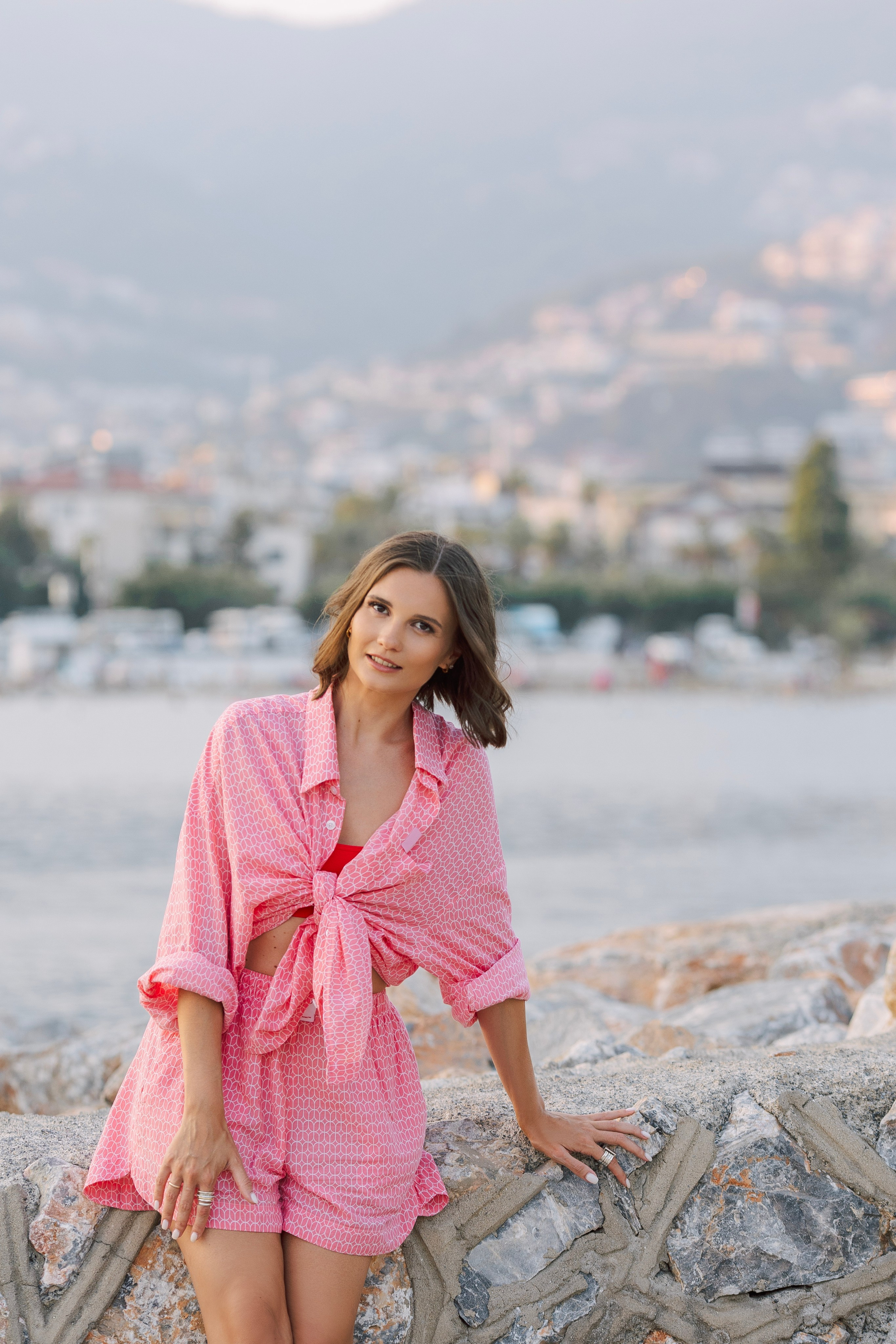 Individual photo session in the streets and port of Alanya. Professional Photographer in Alanya, Side, Belek, Antalya. Turkiye