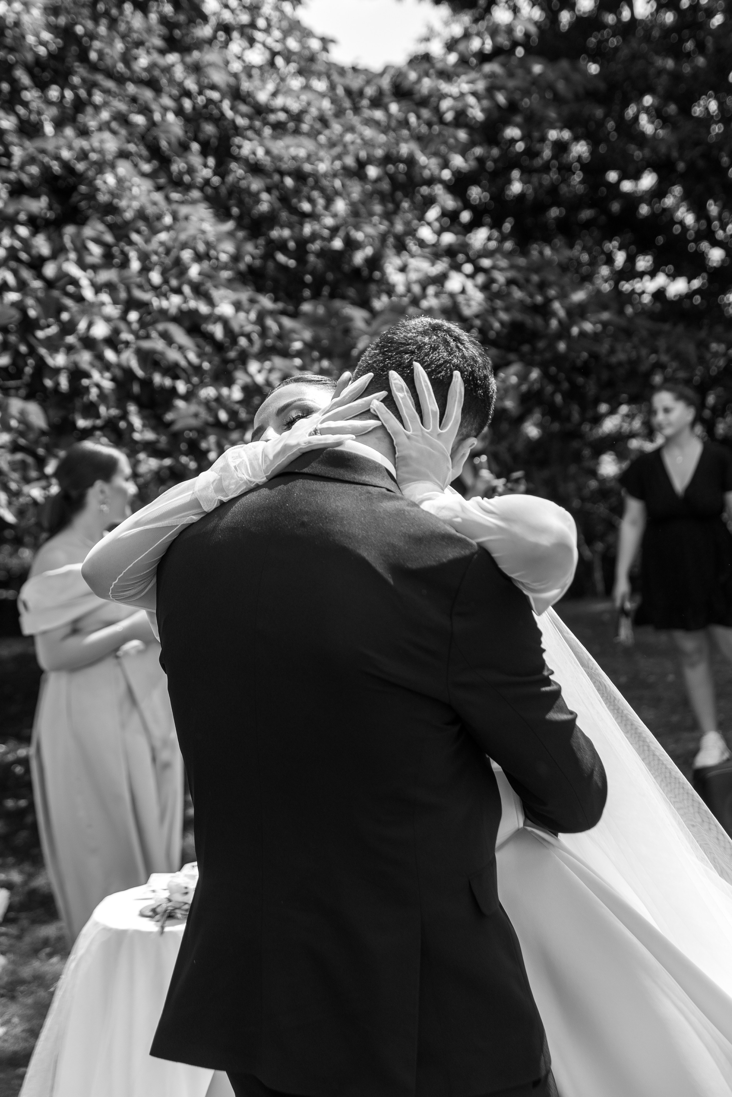 Грузинская свадьба Луки и Нино в Кутаиси. Свадебные фотографы в Грузии, Армении. Макс Коваленко и Лара Татосян. Свадебный видеограф