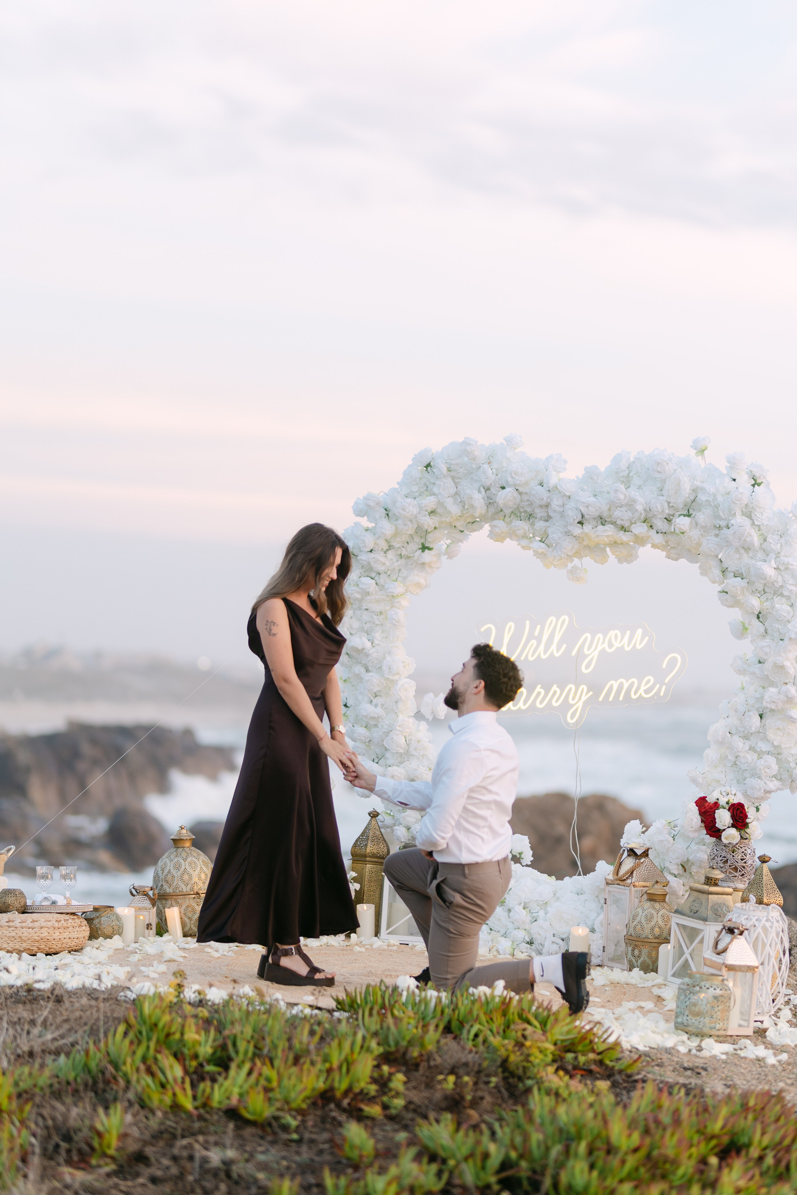 Wedding Proposal at the Beach. Davi Valente